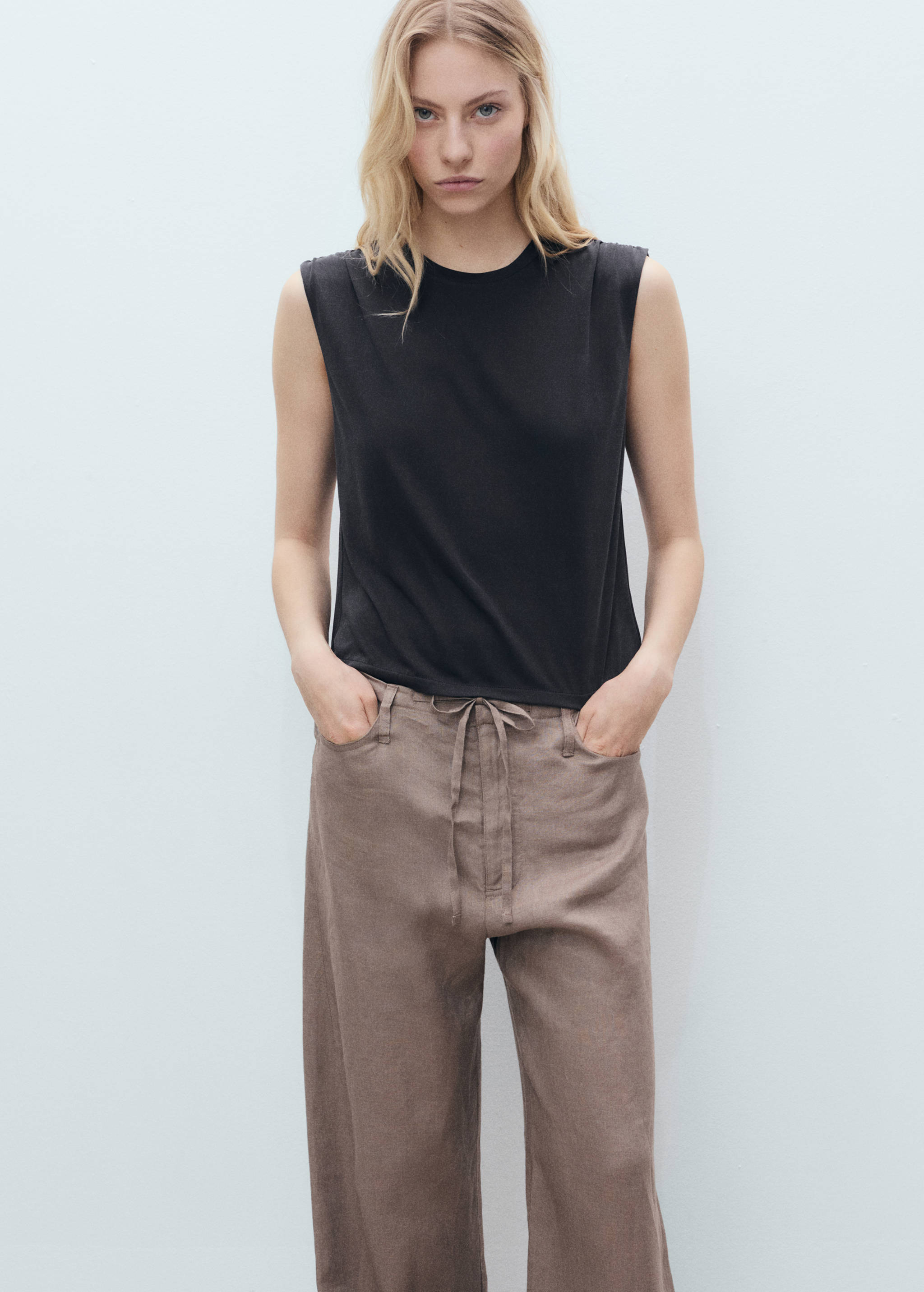 Flowy t-shirt with gathered shoulders - Medium plane