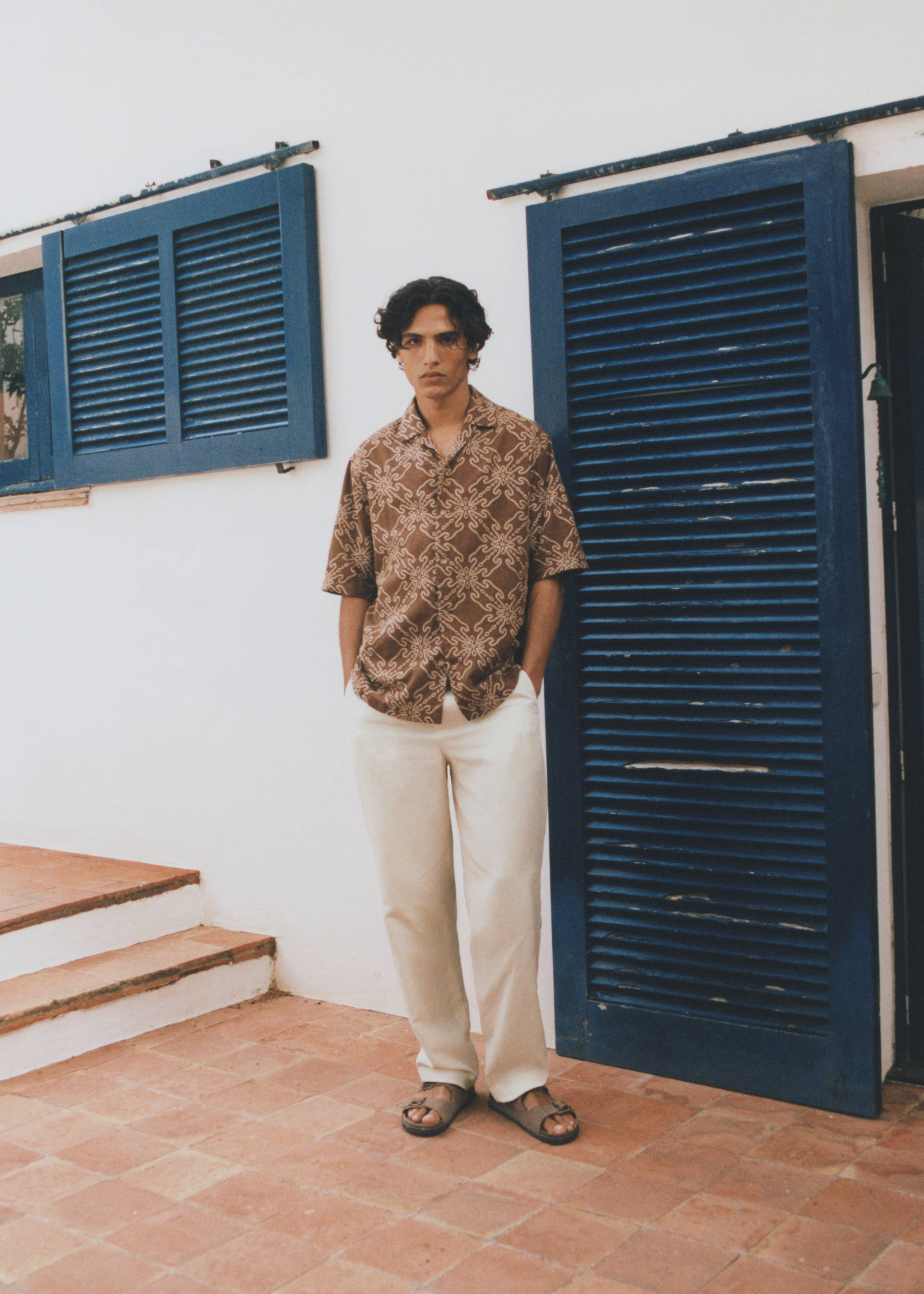 Camisa brodada màniga curta - Detall de l'article 3