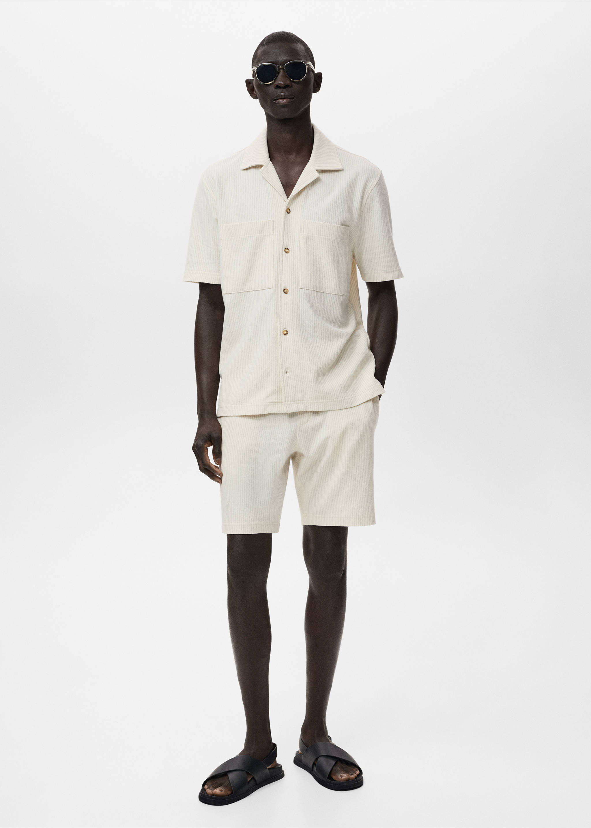 Gestreiftes Baumwollhemd - Allgemeine Ansicht, Elfenbeinweiß. Ref: 87039219-00.