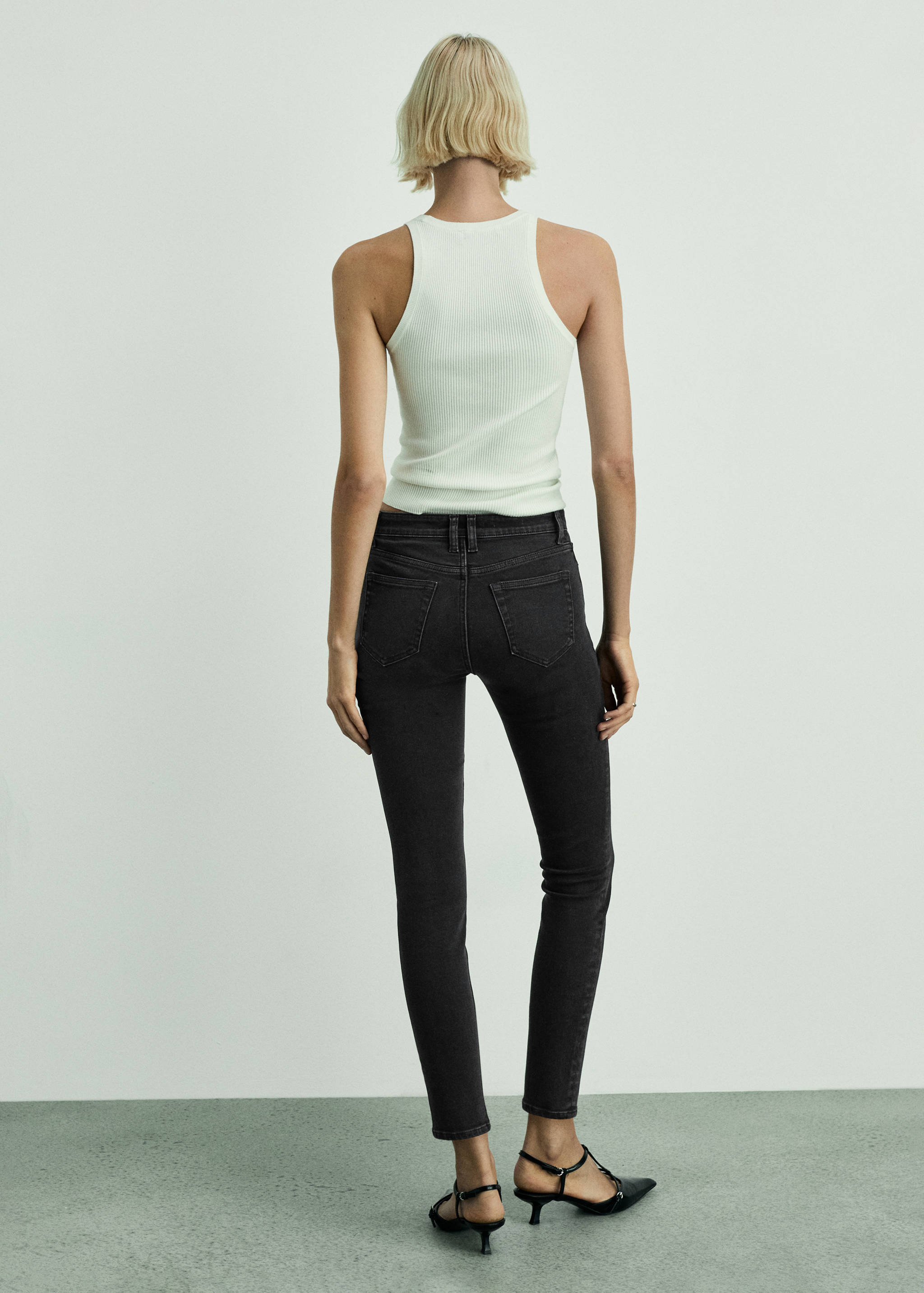 Jeans skinny tiro medio - Reverso del artículo