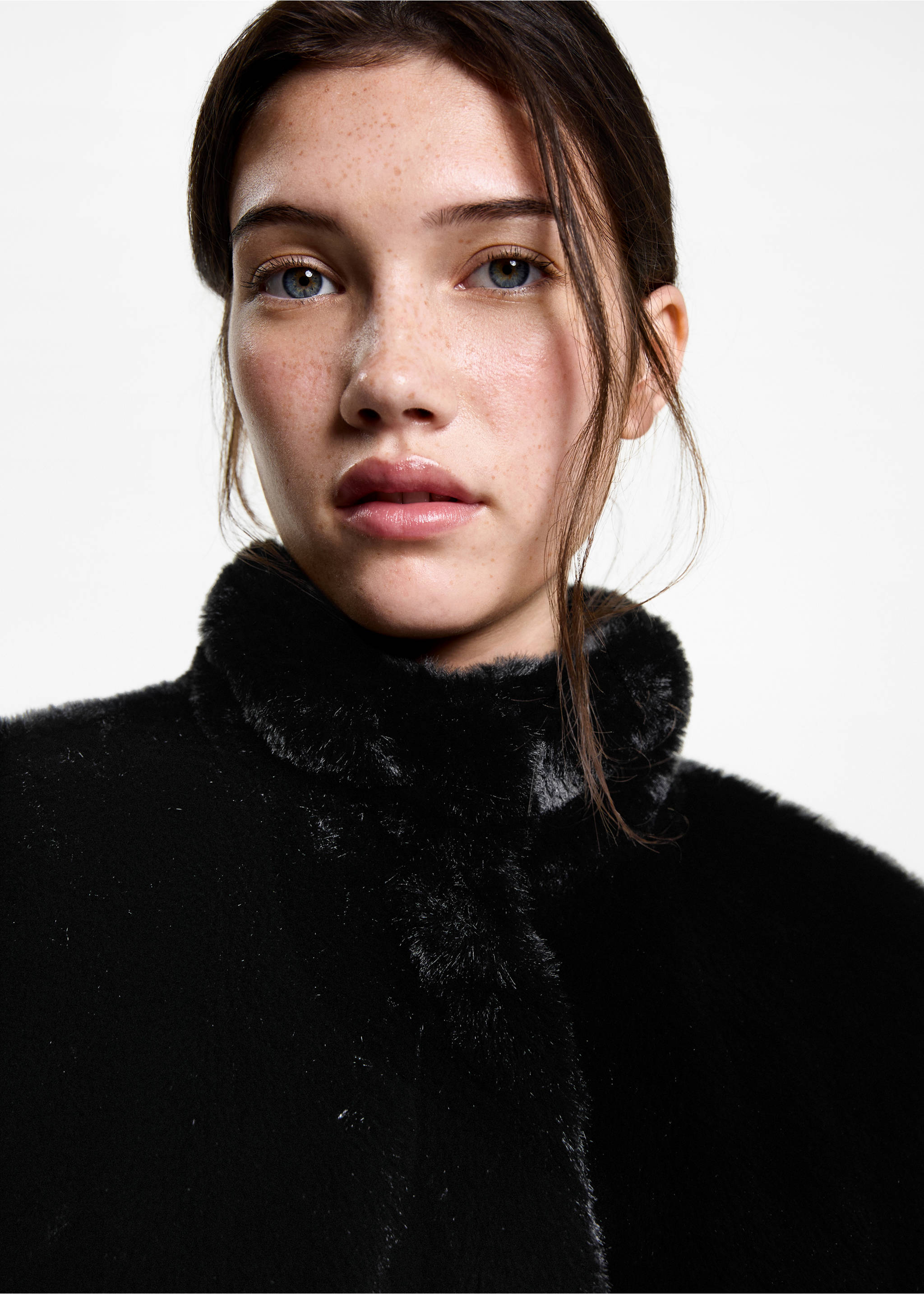 Fuskpälsjacka dragkedja - Detaljer om artikeln 1, Svart. Ref: 87040259-00.