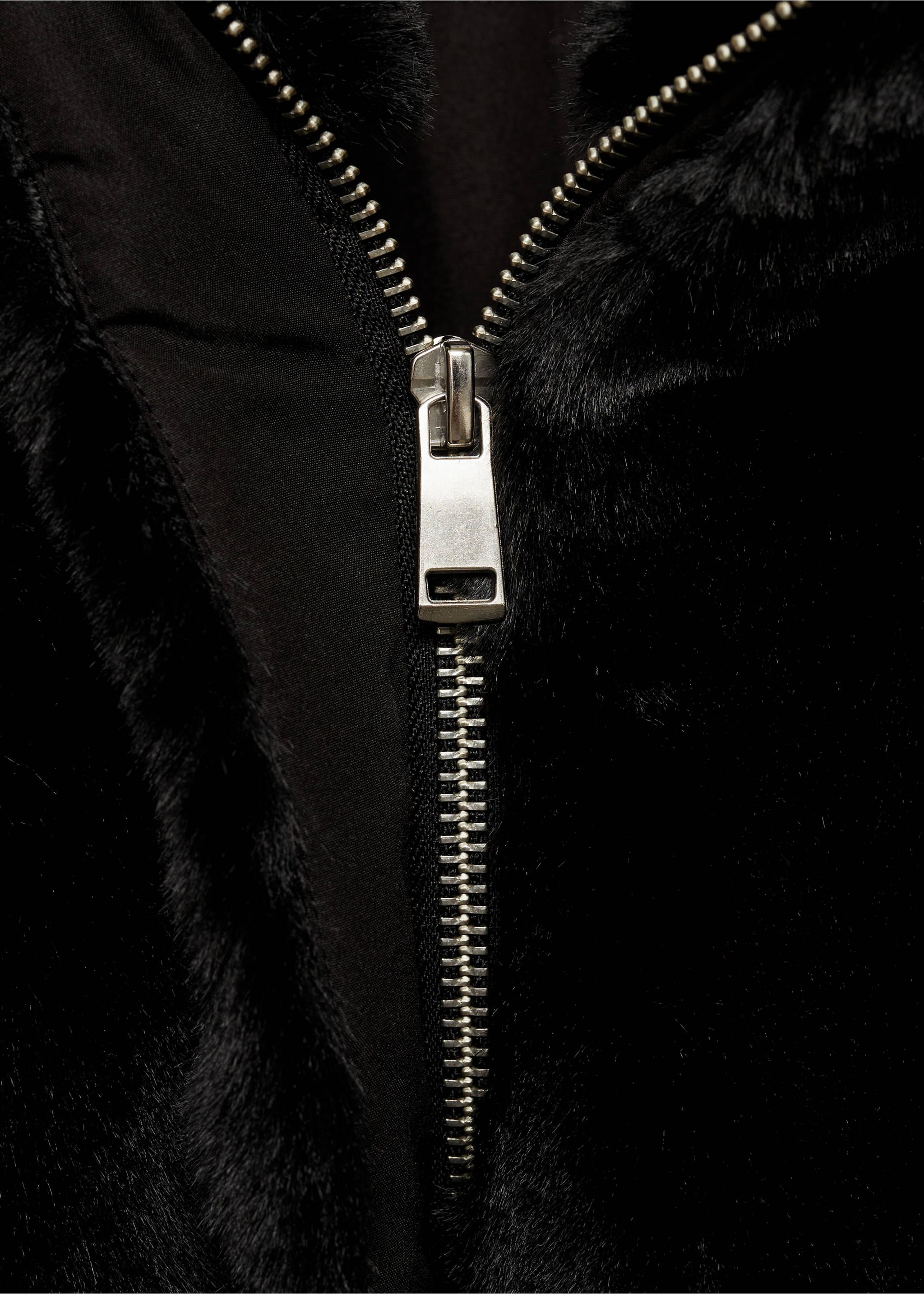 Fuskpälsjacka dragkedja - Detaljer om artikeln 8, Svart. Ref: 87040259-00.