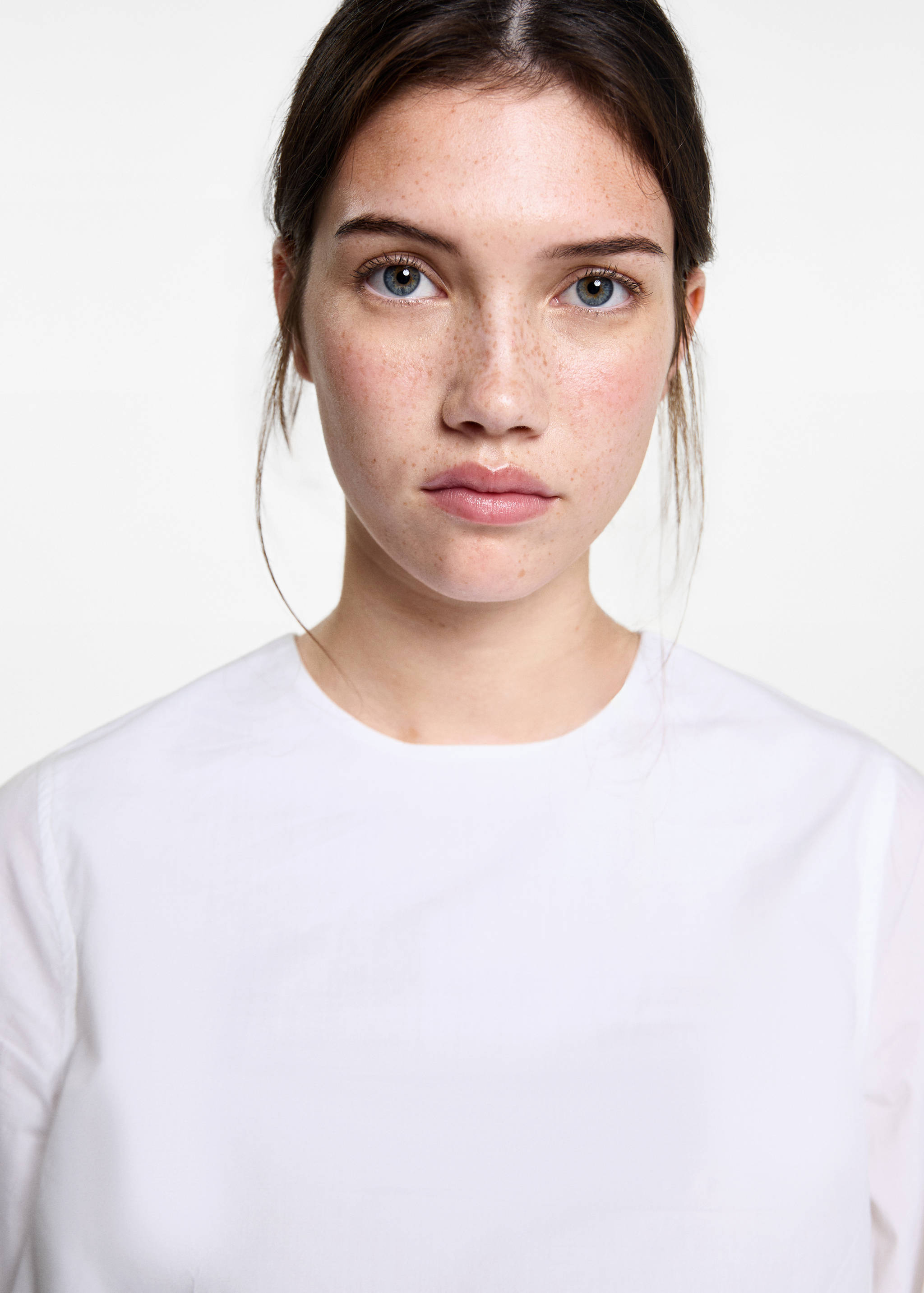 Camisa de popelina abaloada - Pormenor do artigo 1