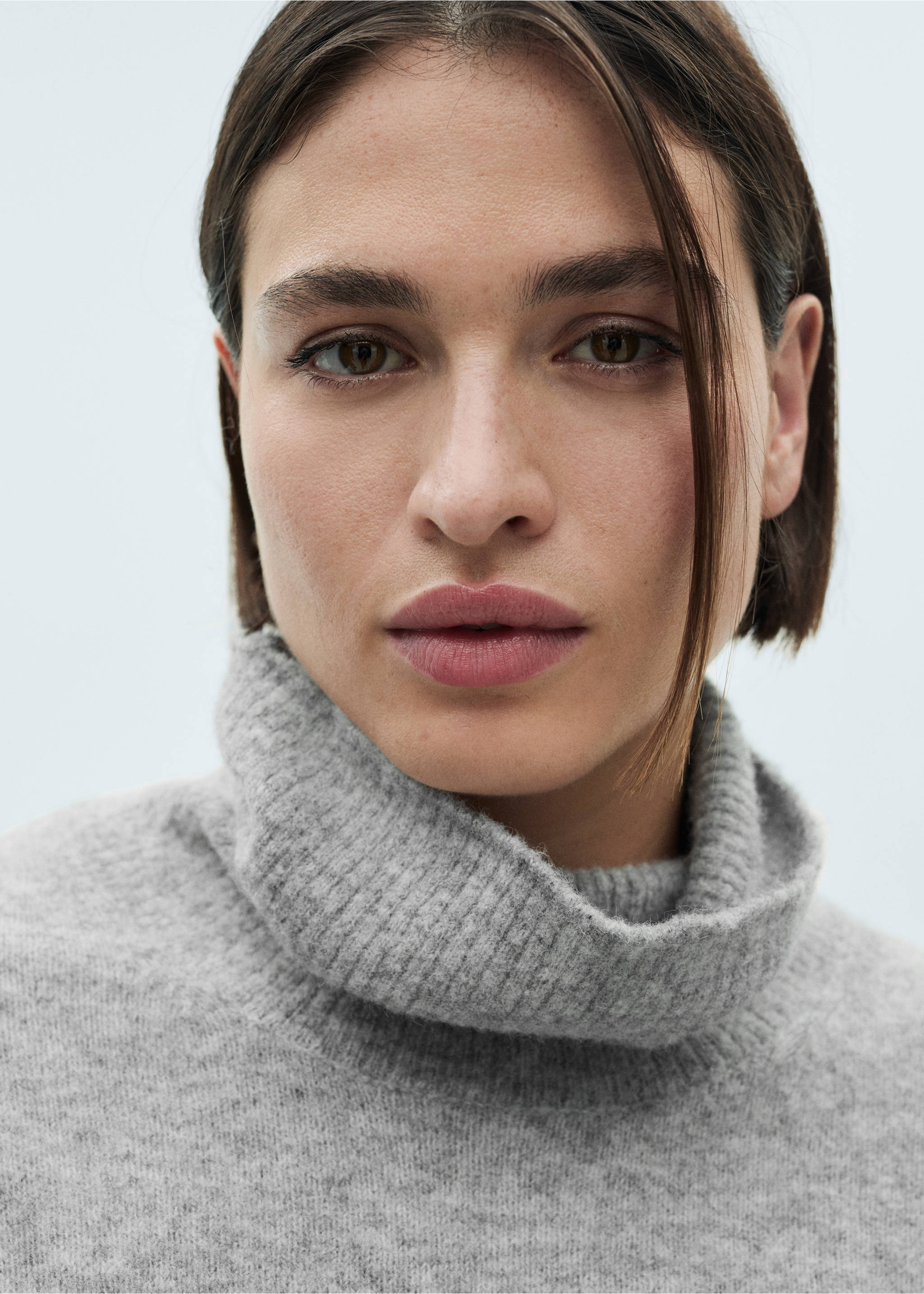 Φόρεμα πλεκτό ζιβάγκο - Λεπτομέρεια του προϊόντος 4, Γκρι Μέτριο Μελανζέ. Ref: 87040284-00.