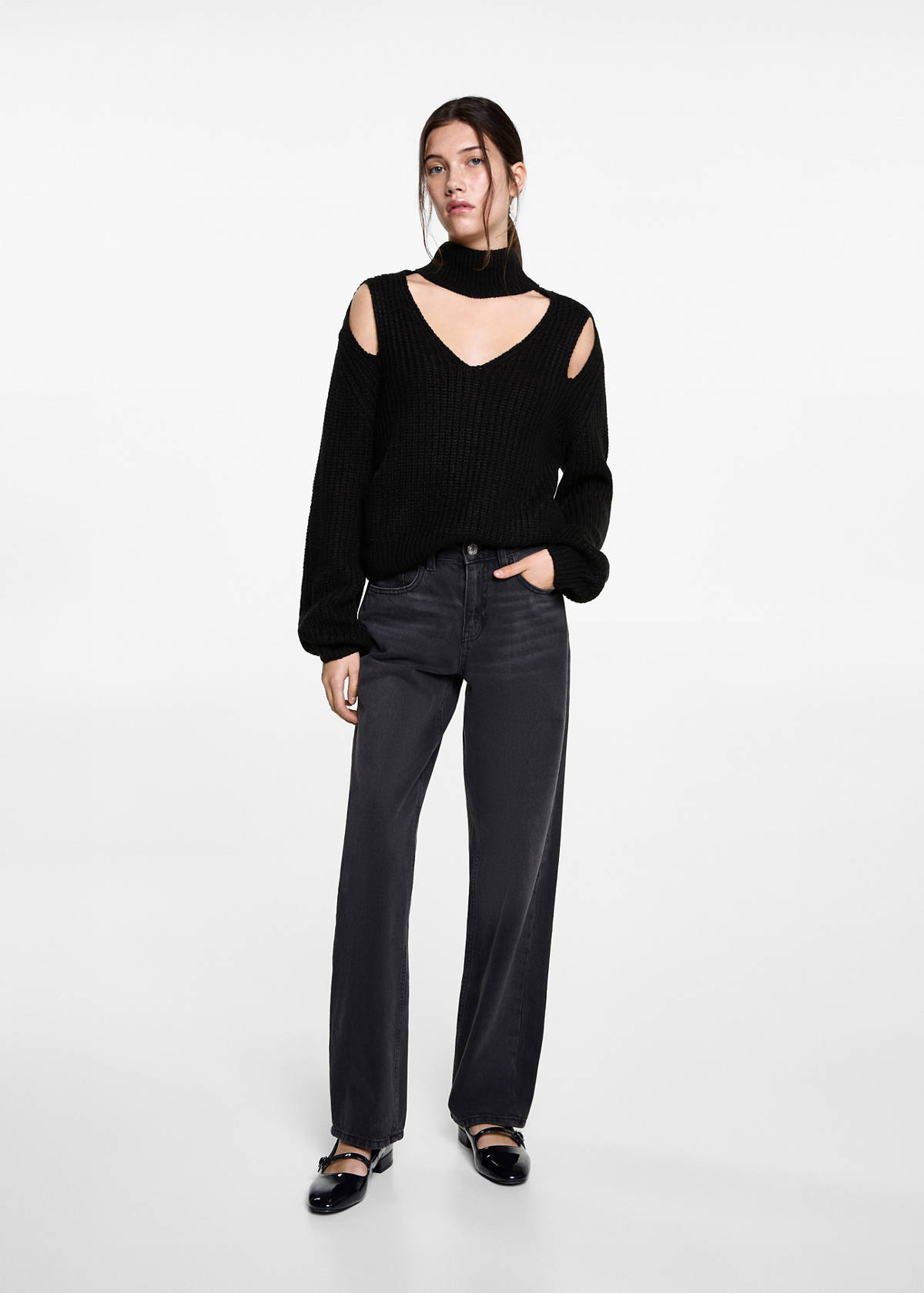 Oversized sweater with openings