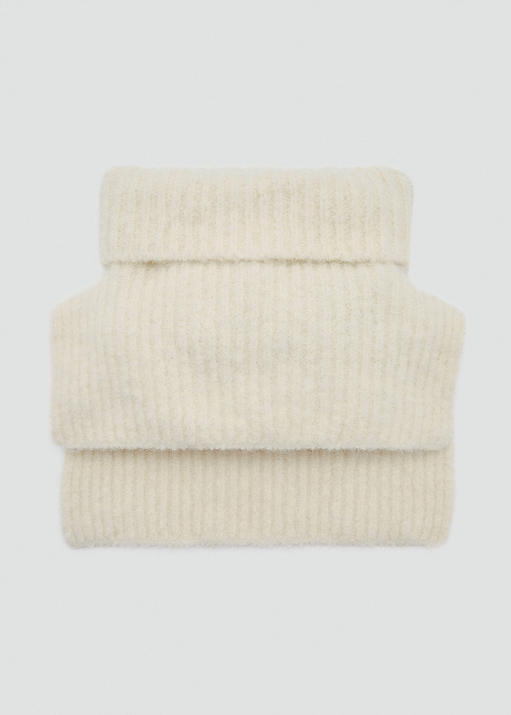 Crop turtleneck shawl - Article without model, Ecru. Ref: 87040304-00.