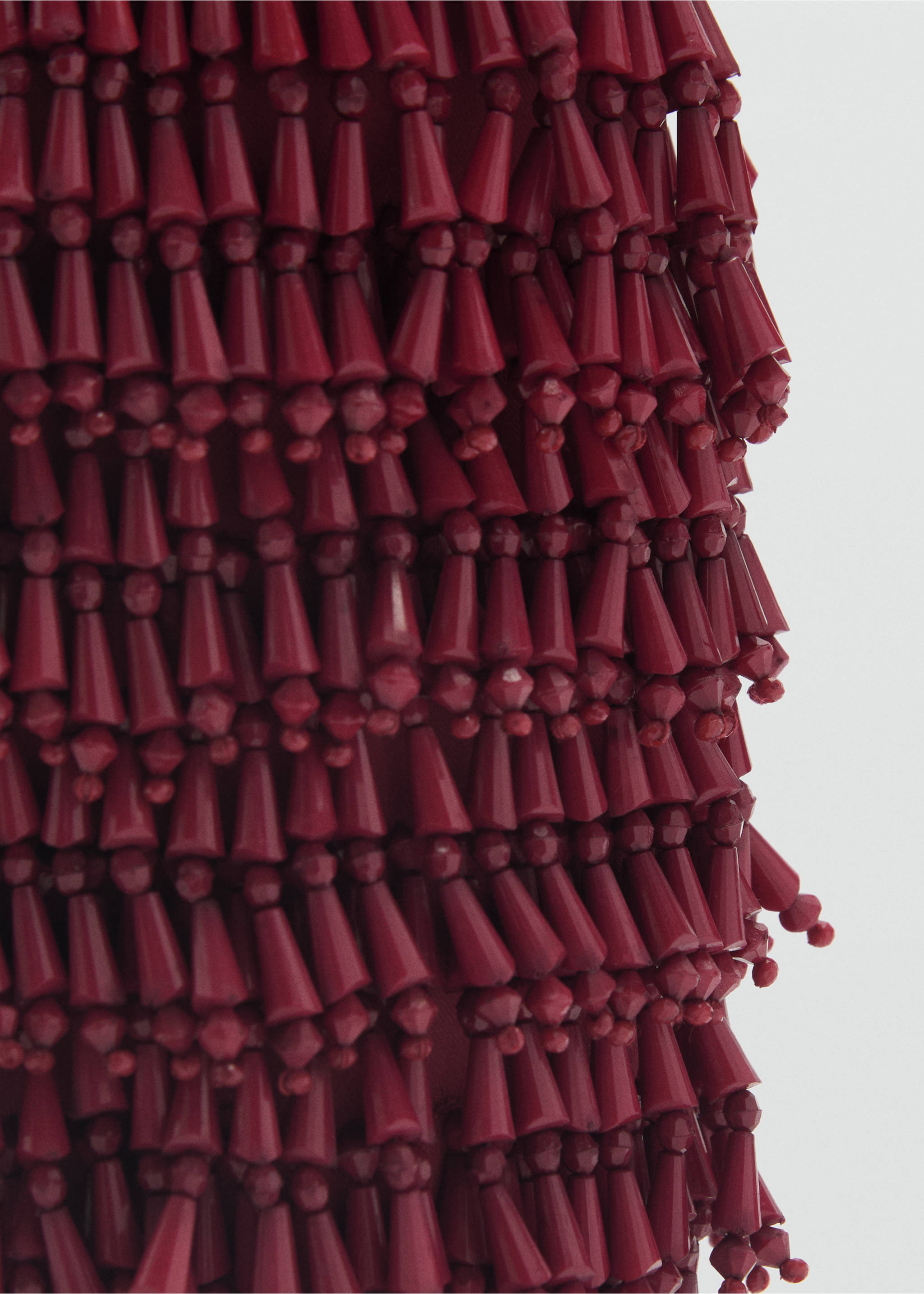 Sac porté main perles - Détail de l'article 2, Bordeaux. Ref: 87040364-00.