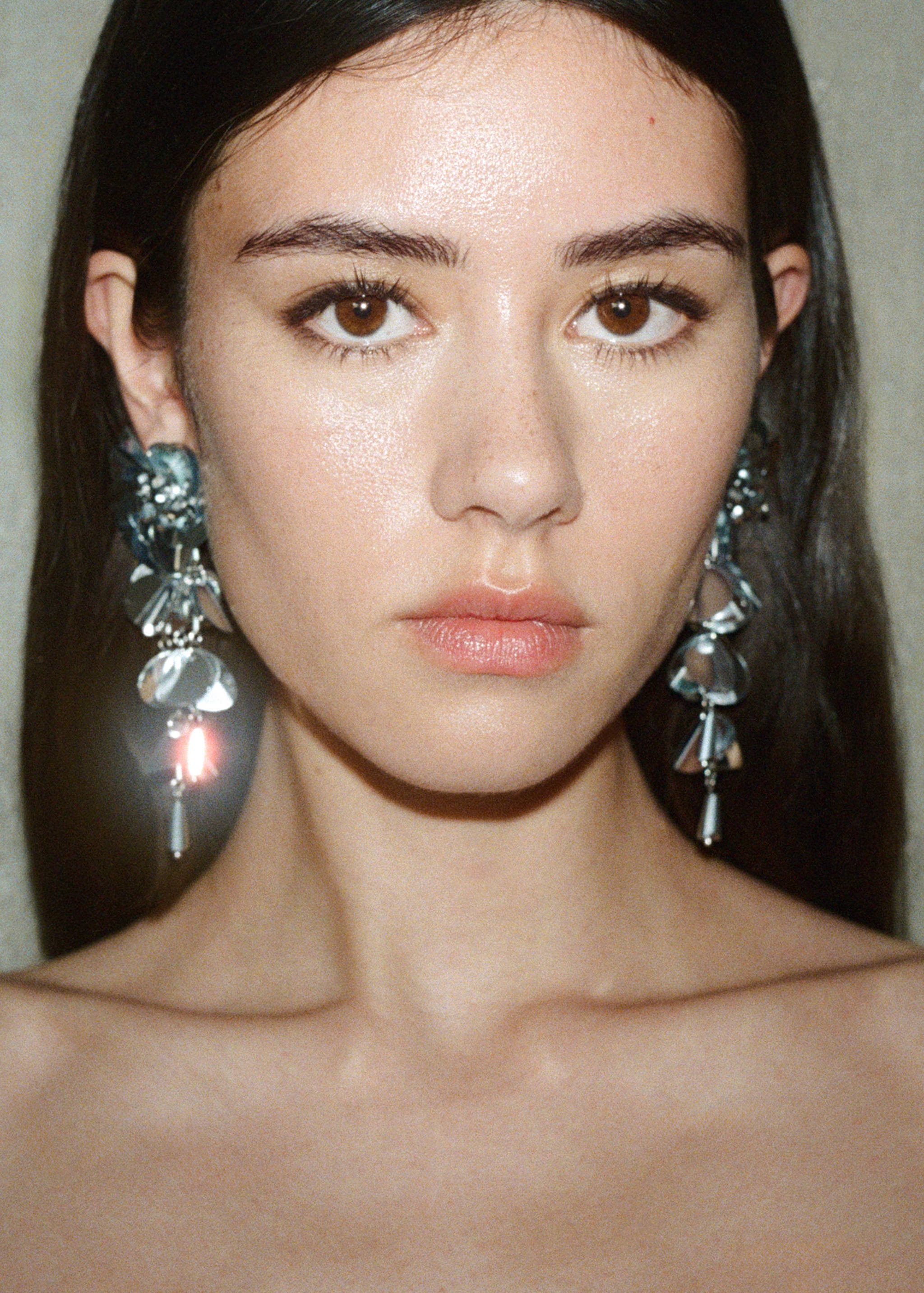 Beaded drop earrings - General plane