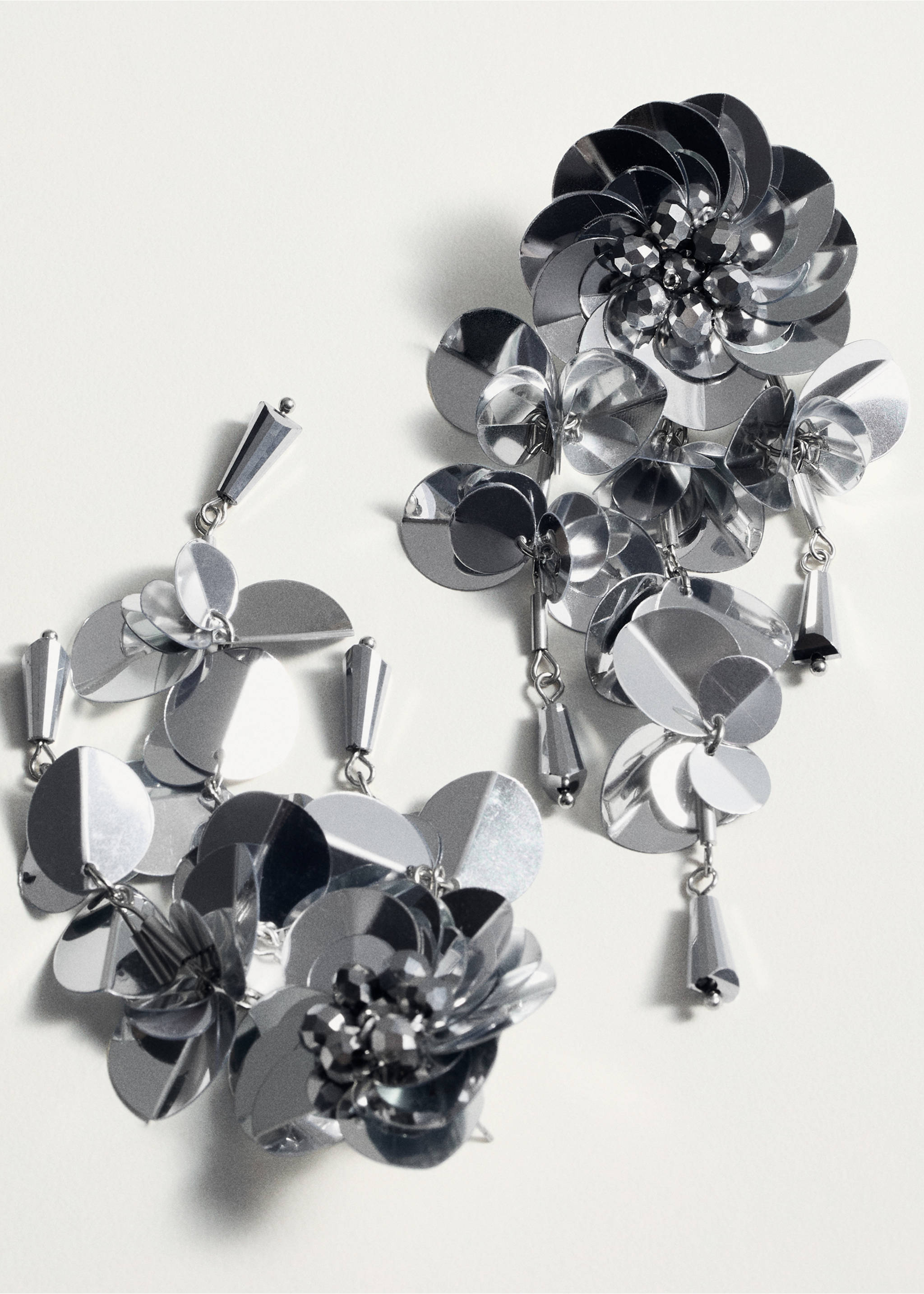 Orecchini perline ciondoli - Dettaglio dell'articolo 5, Argento. Ref: 87040371-00.