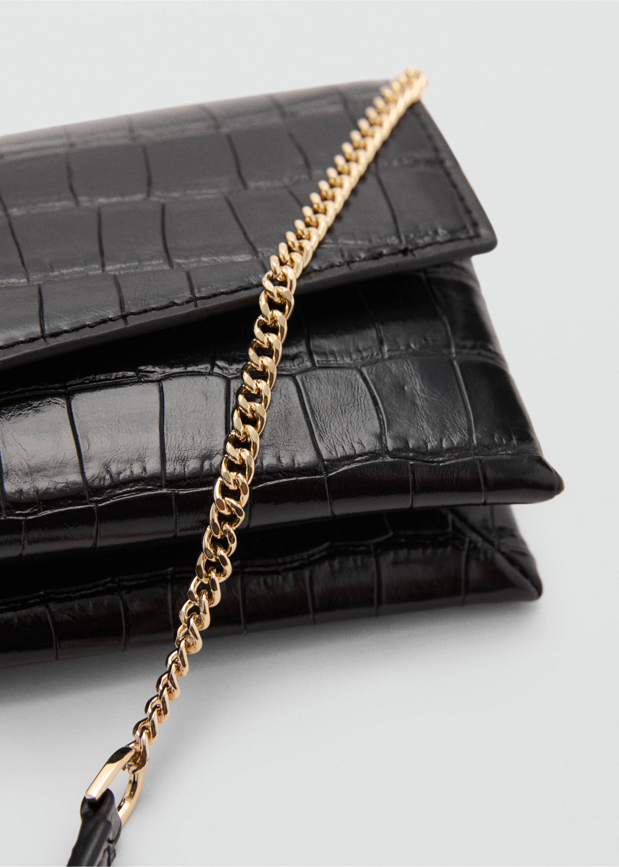 Bolso solapa coco - Detalle del artículo 1, Negro. Ref: 87040420-00.