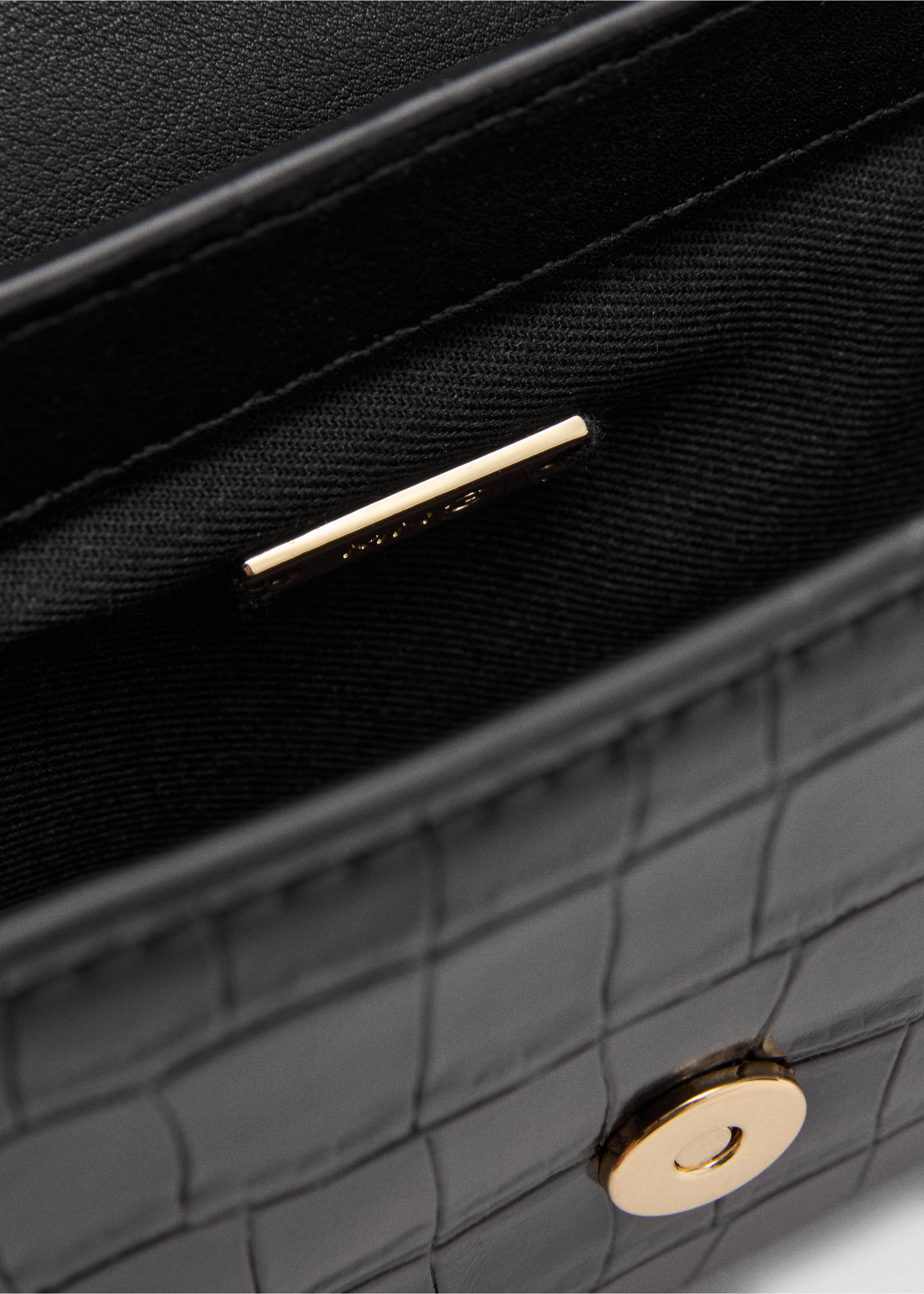 Bolso solapa coco - Detalle del artículo 2, Negro. Ref: 87040420-00.