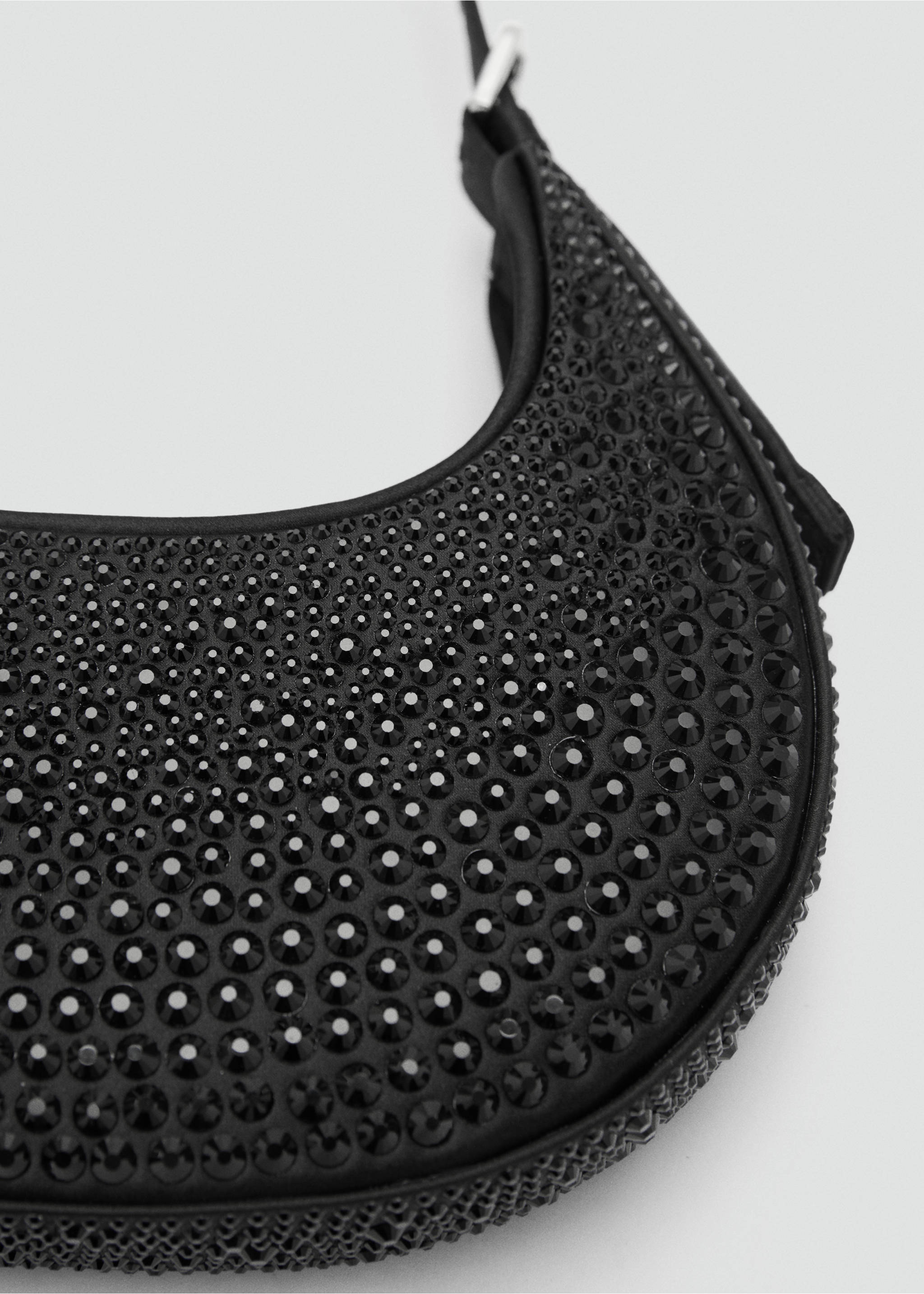 Schultertasche mit Kristallsteindetails - Detail des Artikels 1, Schwarz. Ref: 87040427-00.