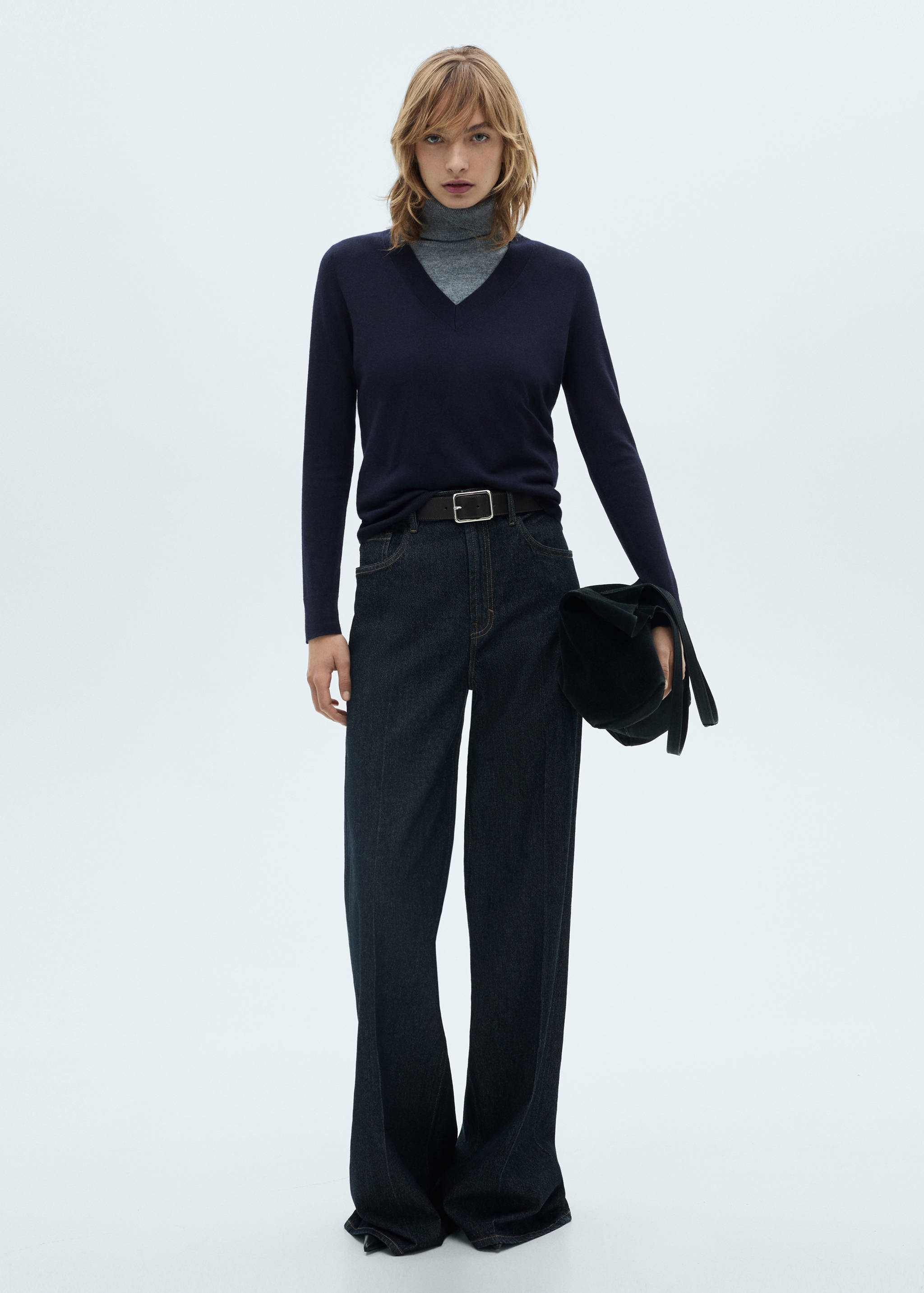 Strickpullover mit V-Ausschnitt - Allgemeine Ansicht