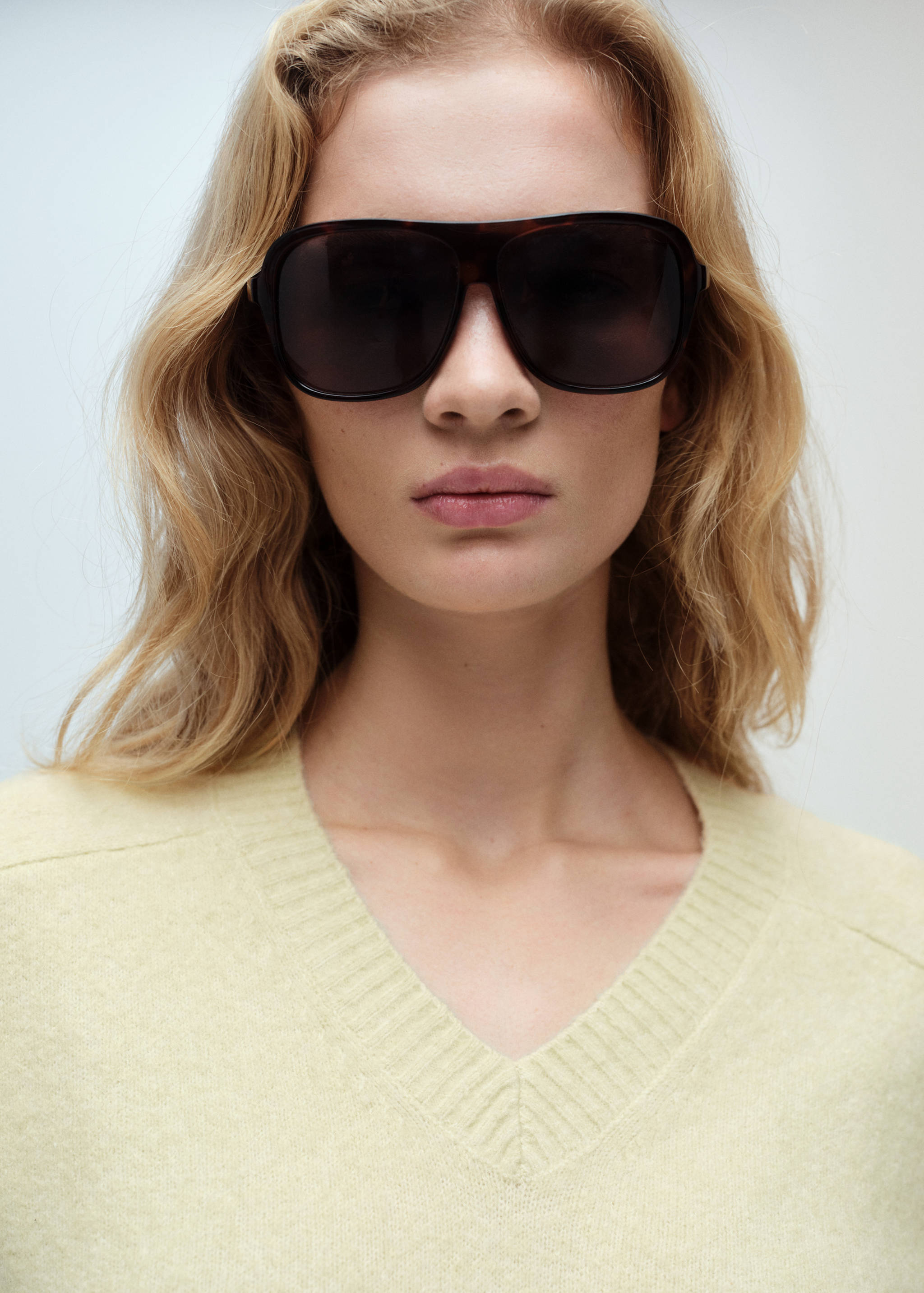 Jersey punto cuello pico - Detalle del artículo 1