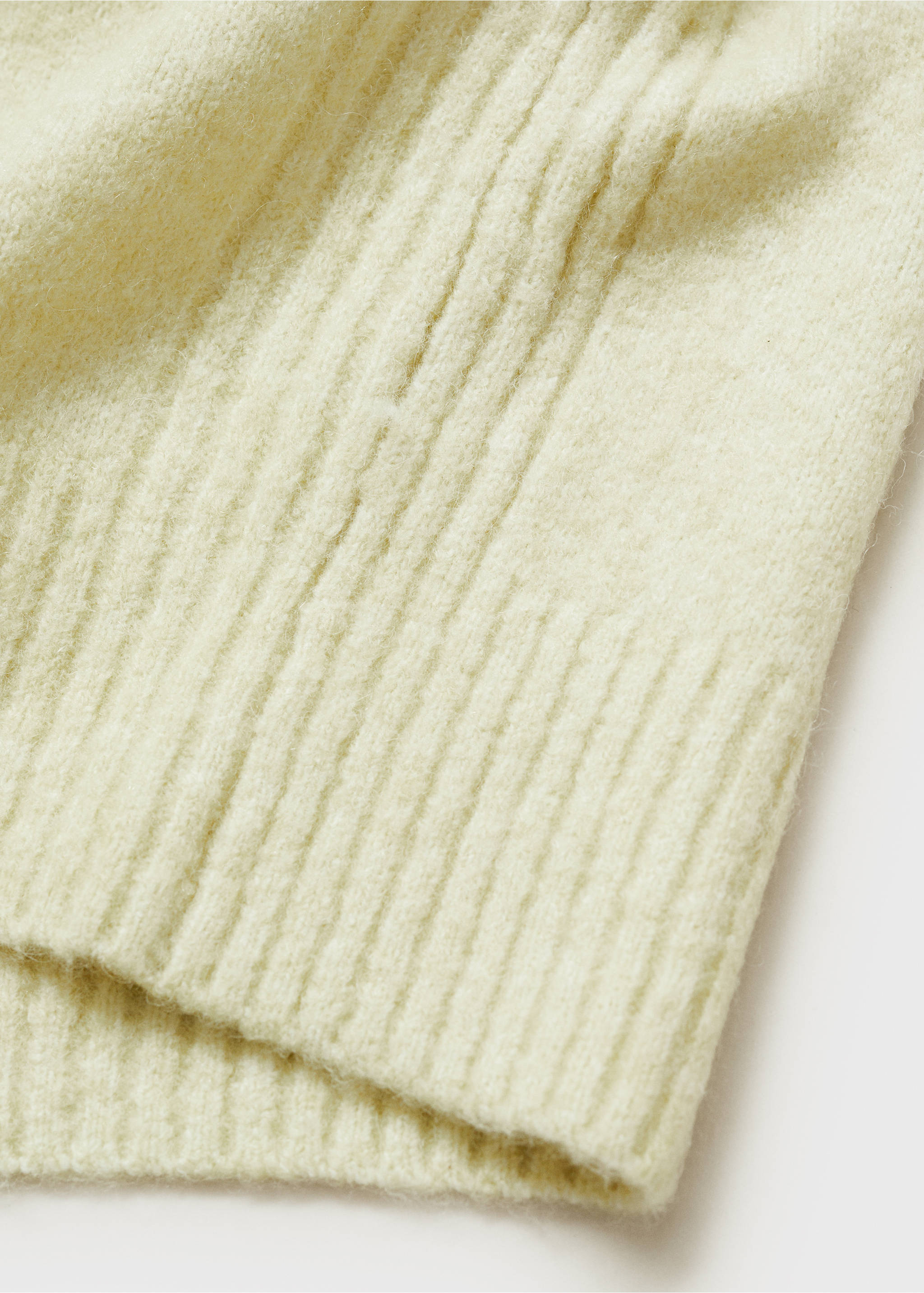 V-neck knit sweater - Details of the article 0, Pastel Green. Ref: 87040437-00.