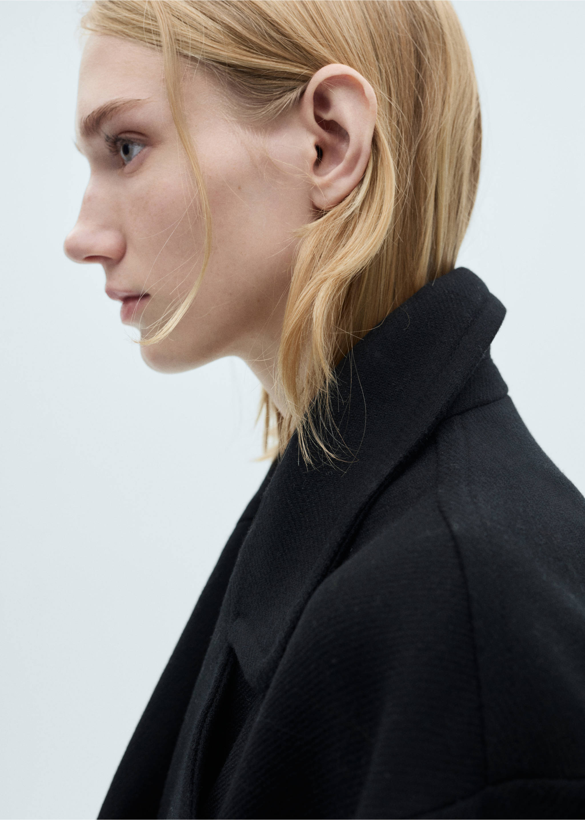 Manteco wool coat with oversized lapels - Details of the article 1, Black. Ref: 87040454-00.