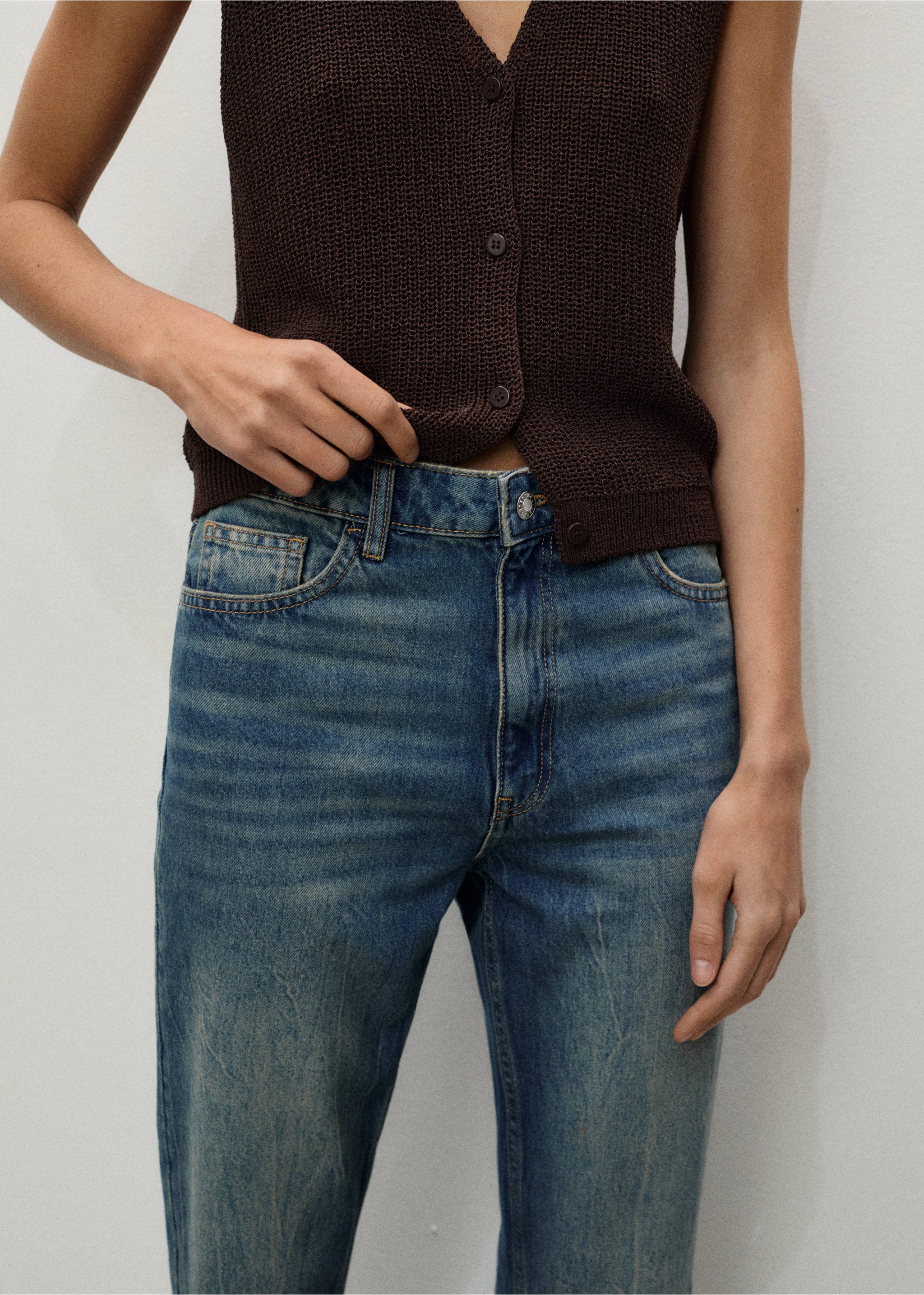 Jeans Mom2000 mom tiro alto - Detalle del artículo 3, Azul oscuro vintage. Ref: 87040574-00.