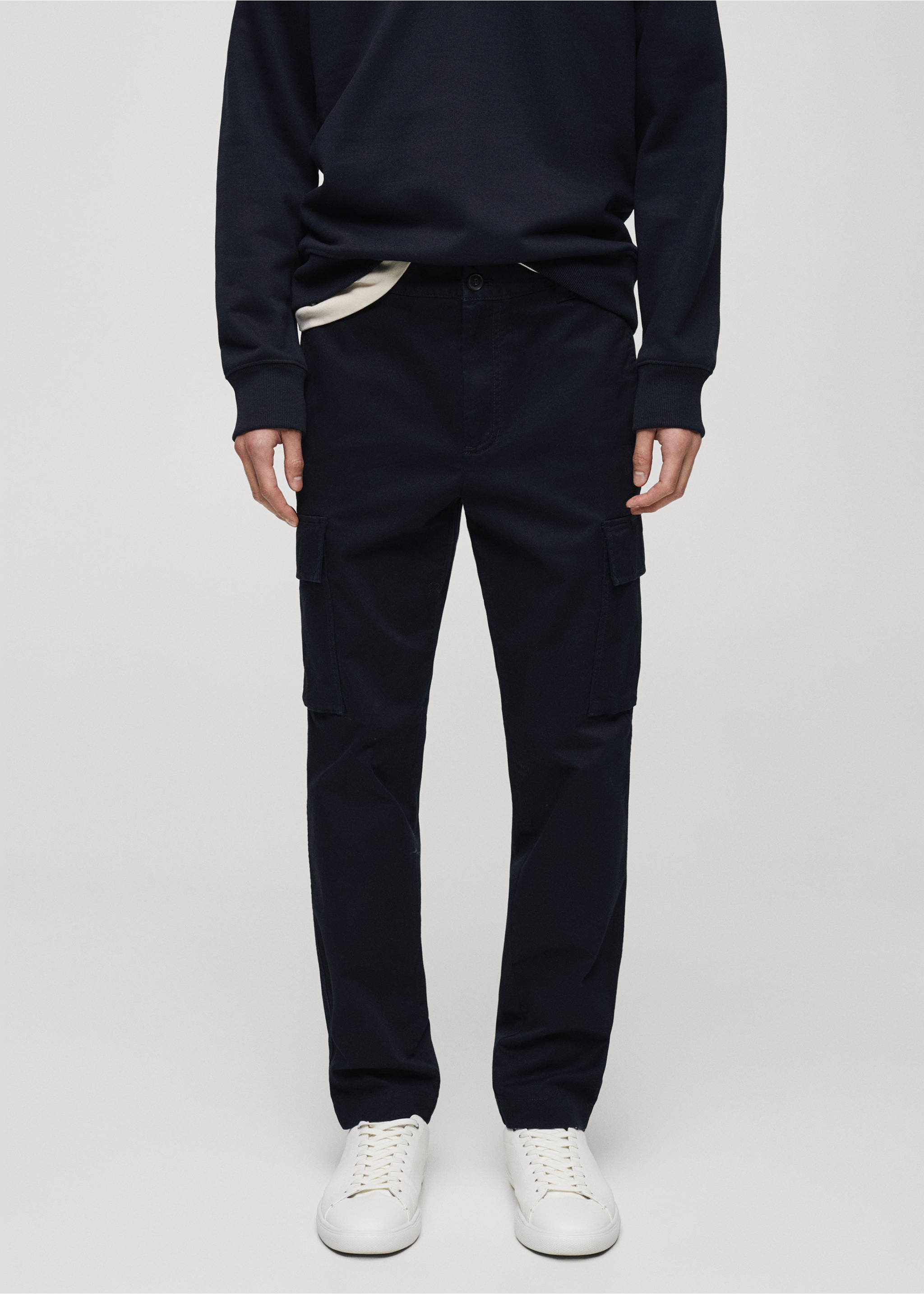 Pantalon cargo coton regular-fit - Plan moyen, Bleu marine foncé. Ref: 87040576-00.