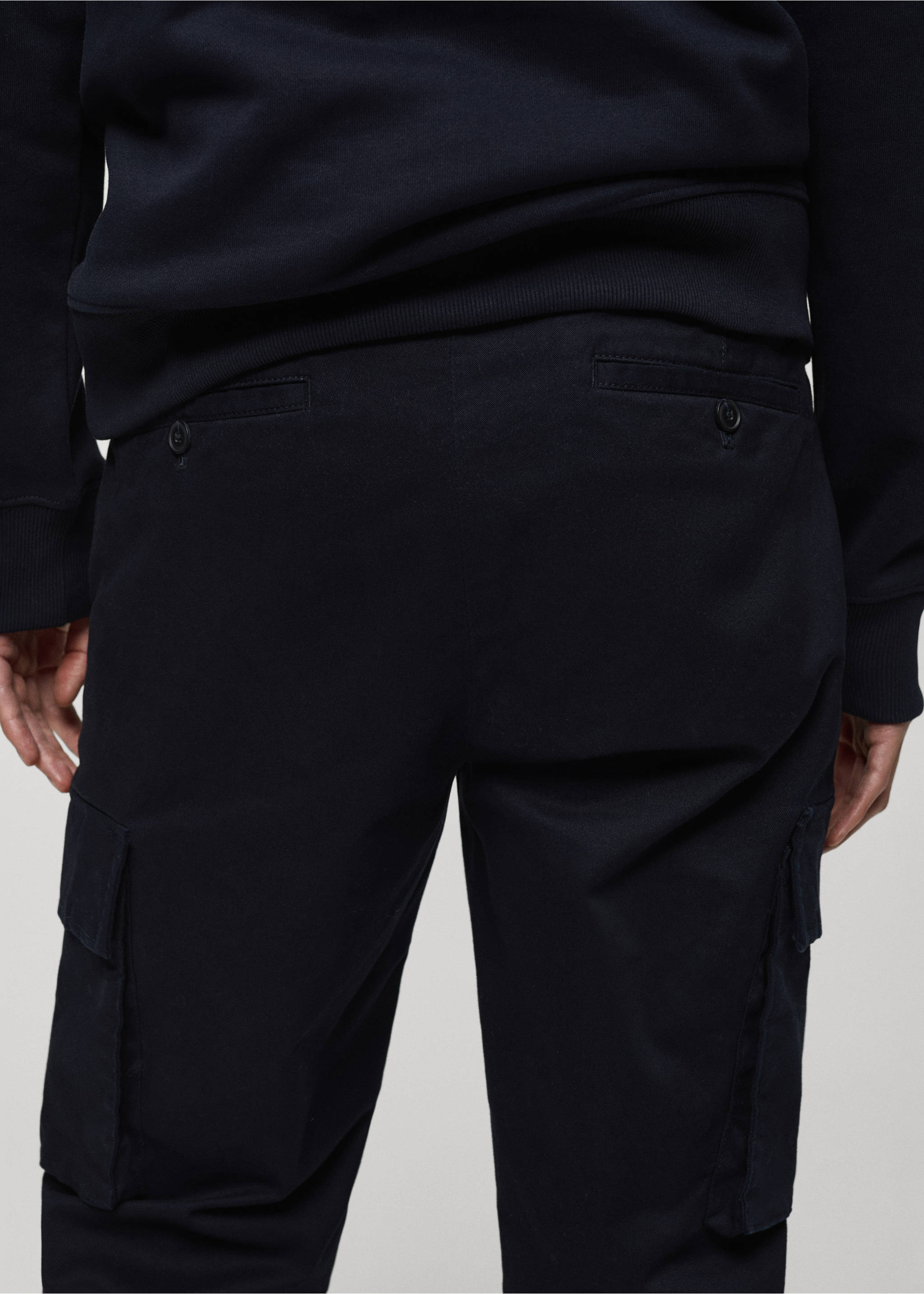 Pantalon cargo coton regular-fit - Détail de l'article 3, Bleu marine foncé. Ref: 87040576-00.