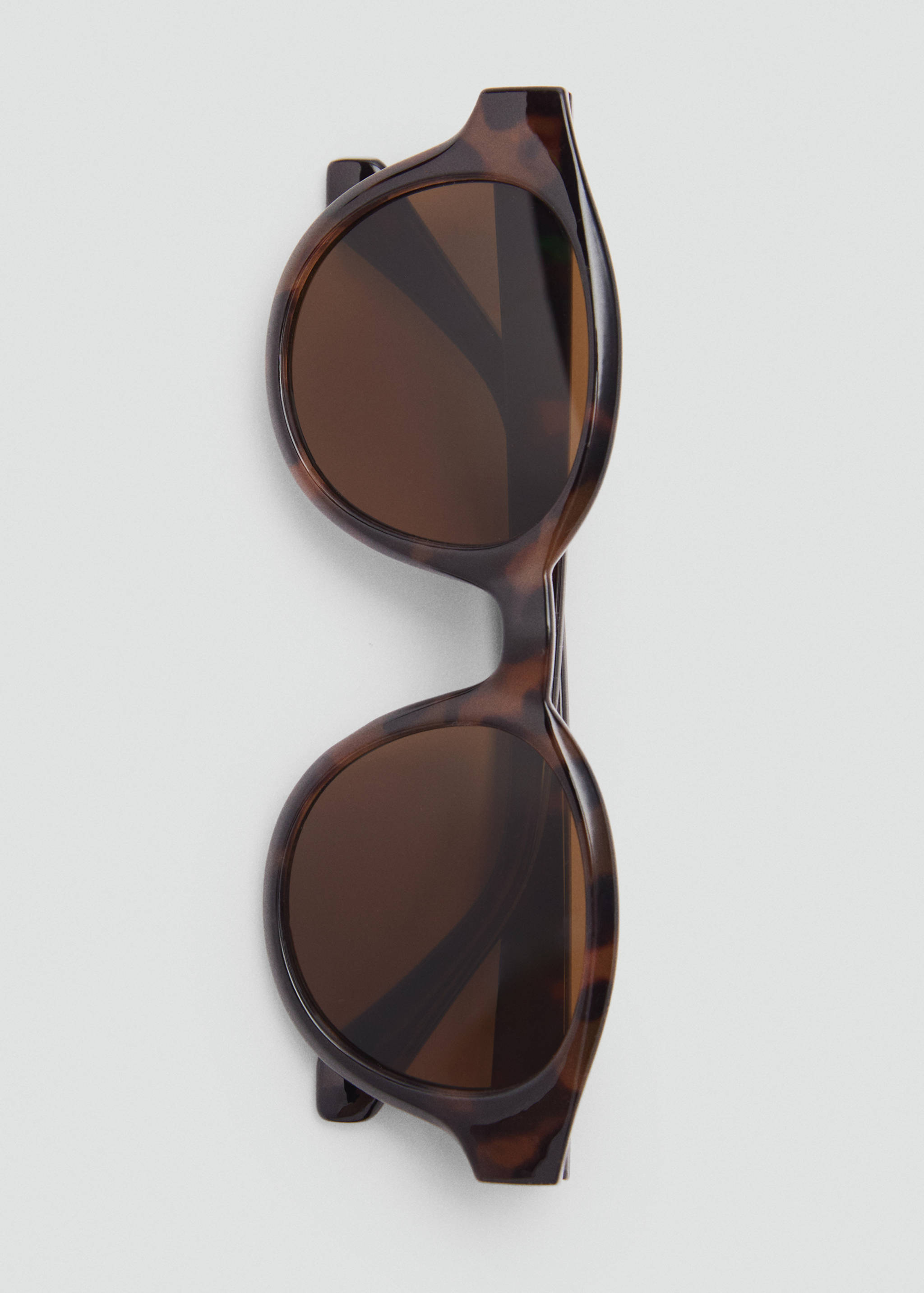 Resin frame sunglasses - Details of the article 2