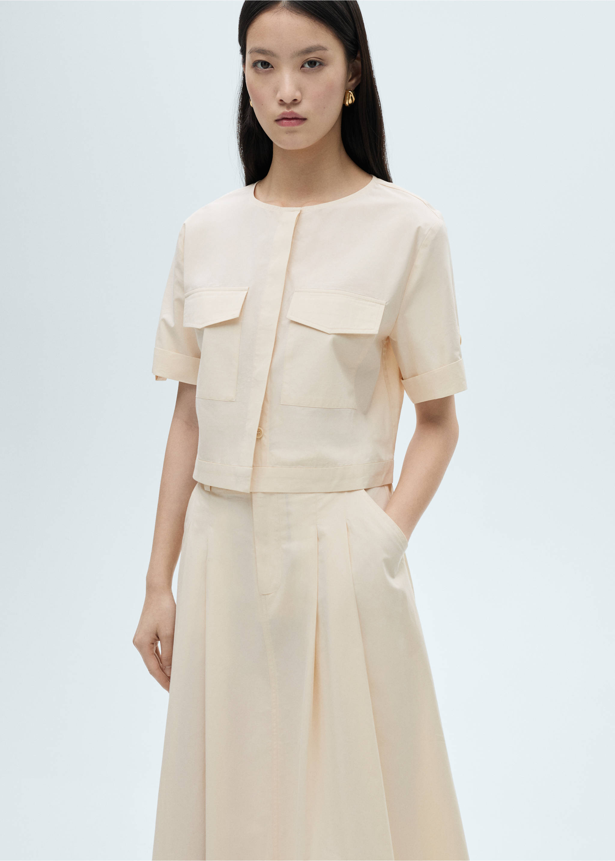 Chest-pocket cotton blouse - Medium plane, Ecru. Ref: 87040579-00.