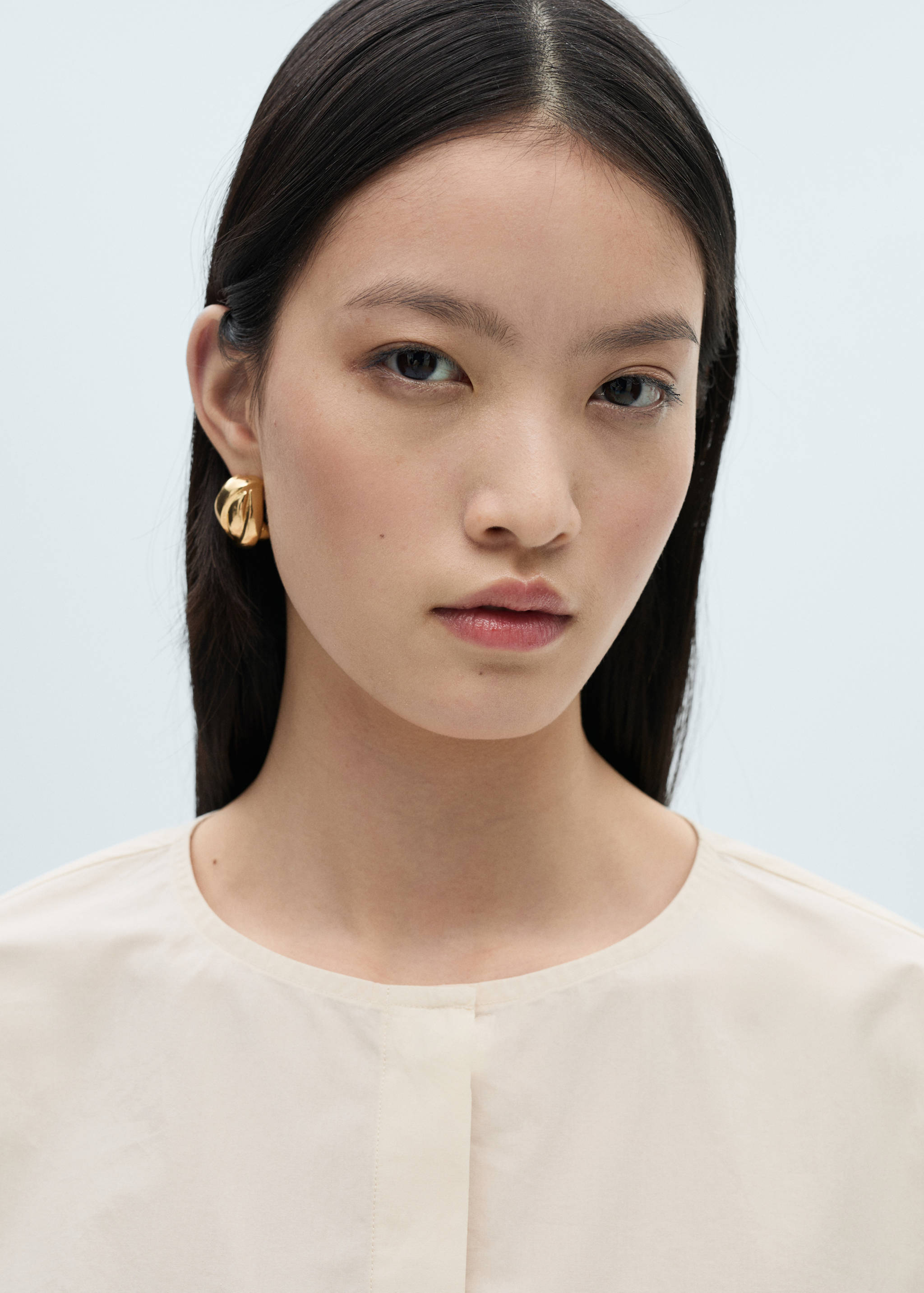 Chest-pocket cotton blouse - Details of the article 1