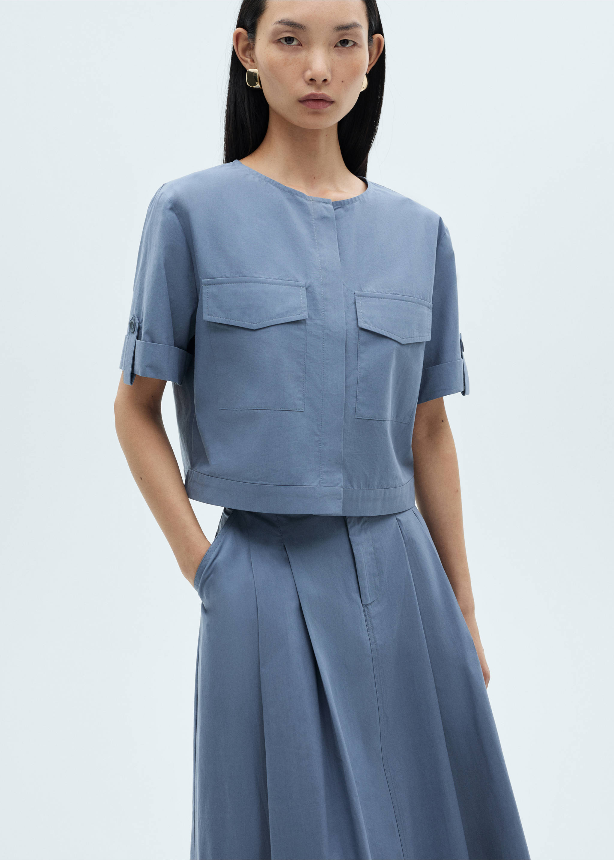 Chest-pocket cotton blouse - Medium plane, Blue. Ref: 87040579-00.