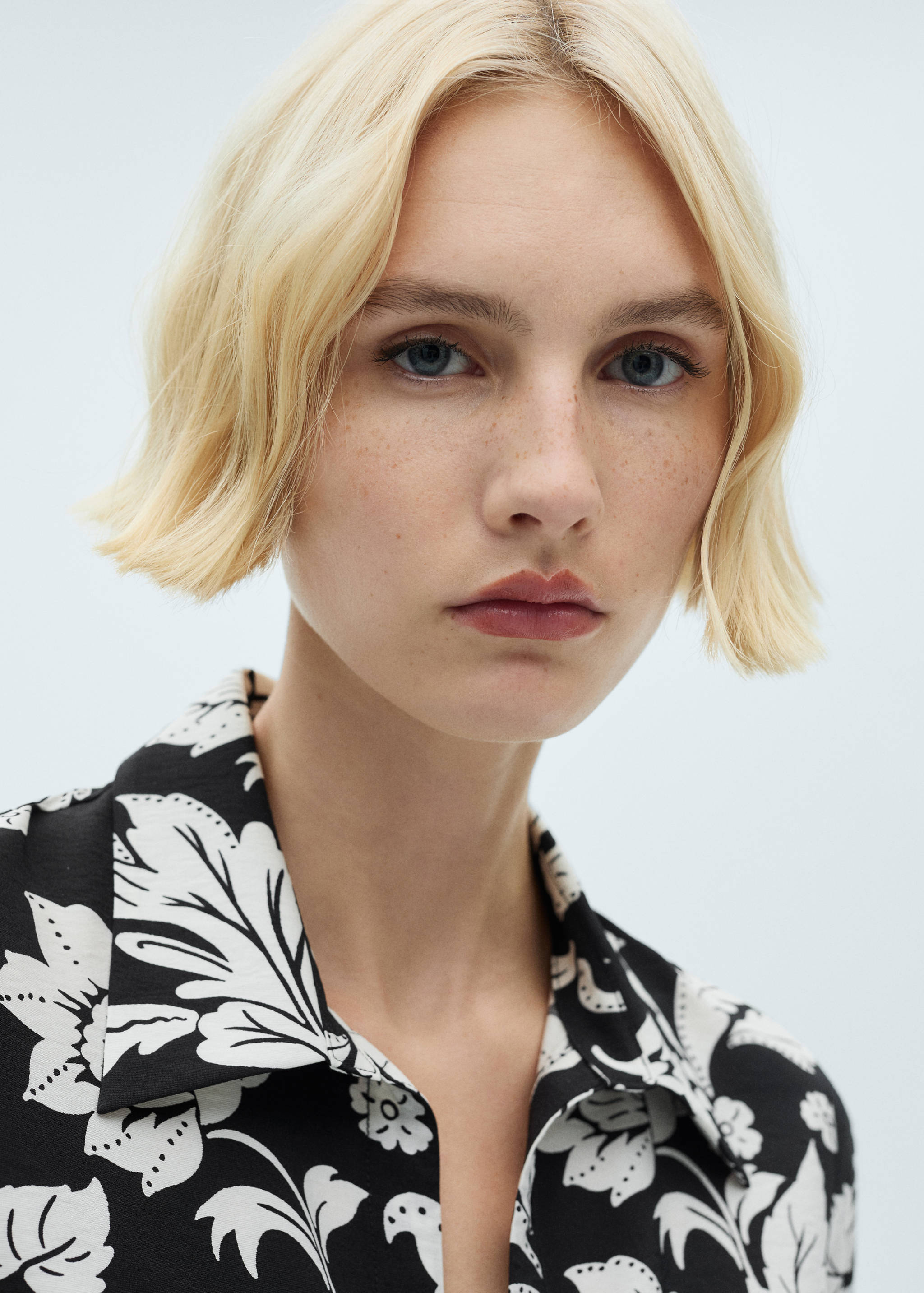 Blouse nœud en imprimé fleuri - Détail de l'article 1