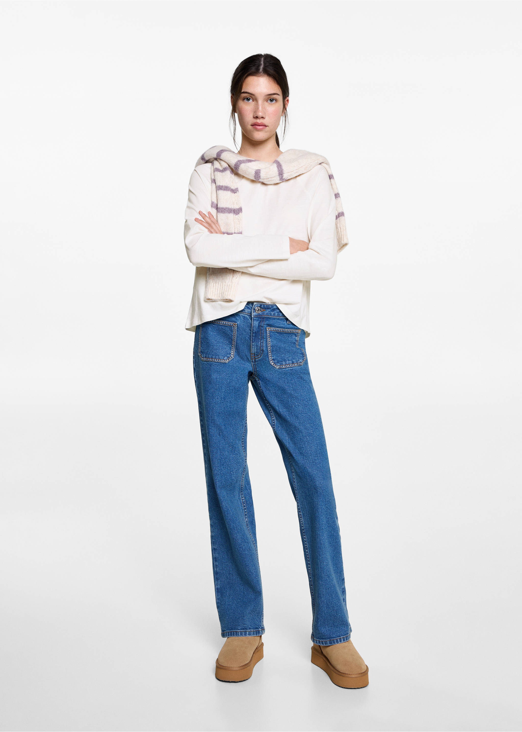 T-Shirt mit gerafftem Ausschnitt - Allgemeine Ansicht, Cremeweiß. Ref: 87040593-00.