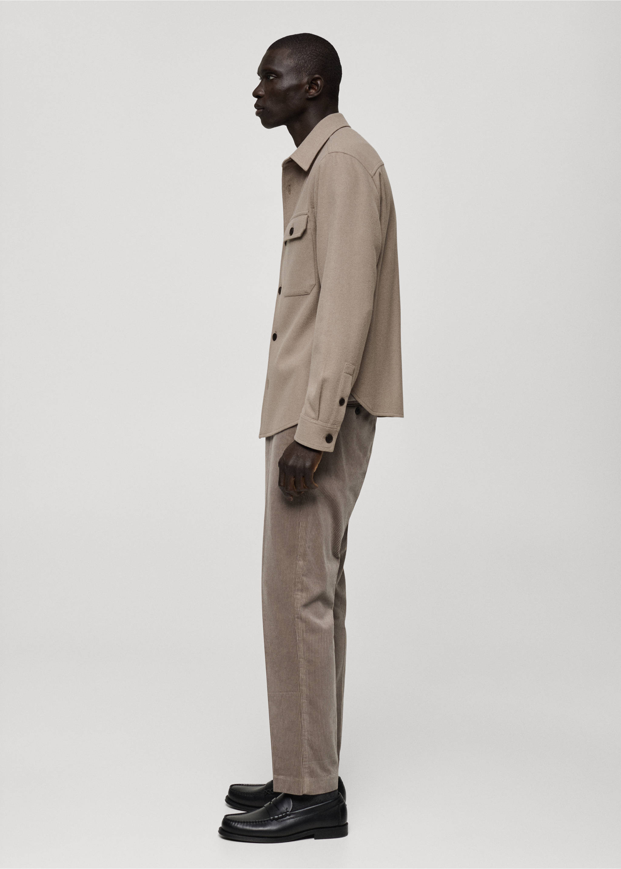 Flanell-Overshirt aus Wollgemisch - Detail des Artikels 2, Grau. Ref: 87040597-00.