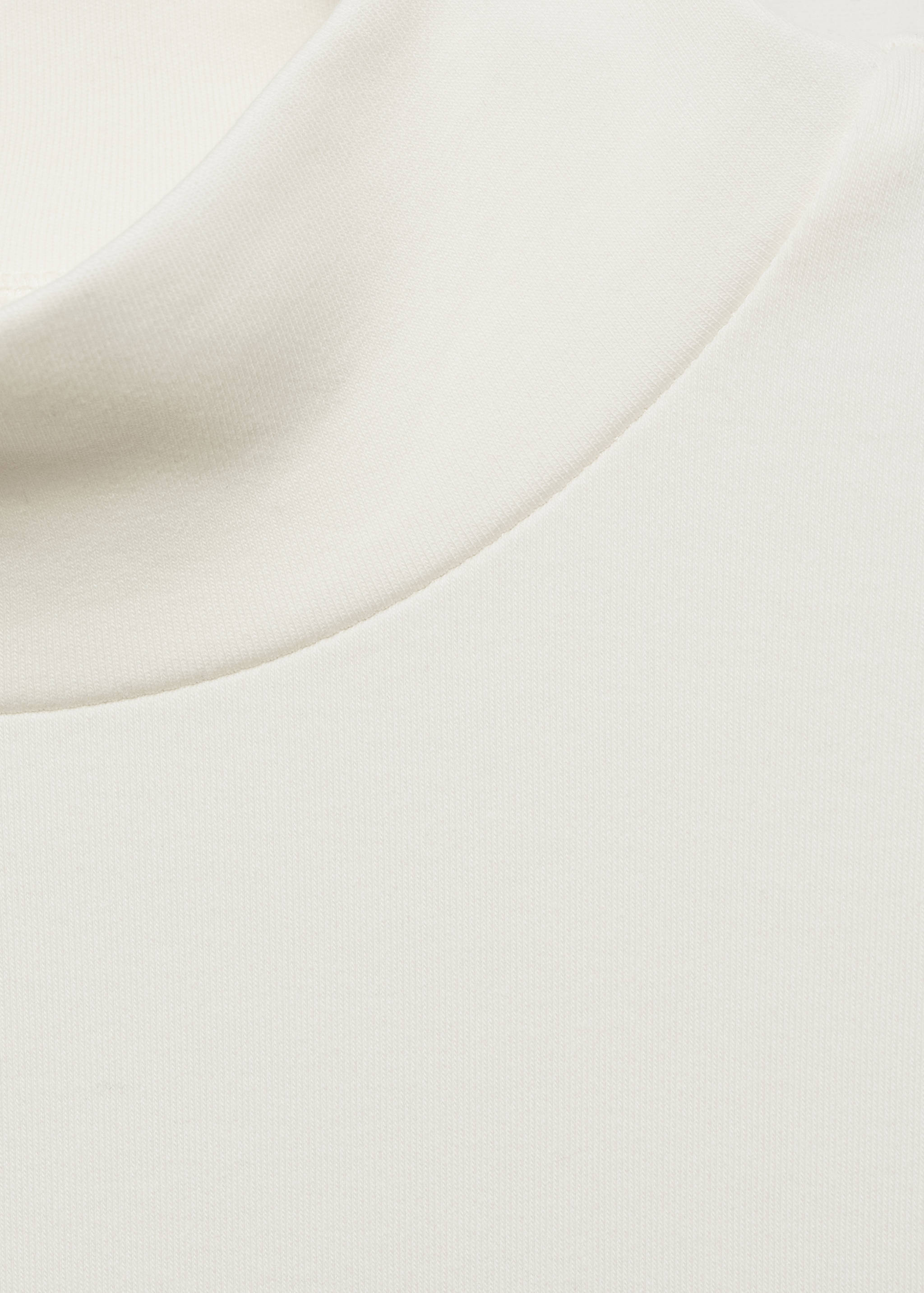 Langärmliges T-Shirt mit halbhohem Kragen - Detail des Artikels 8