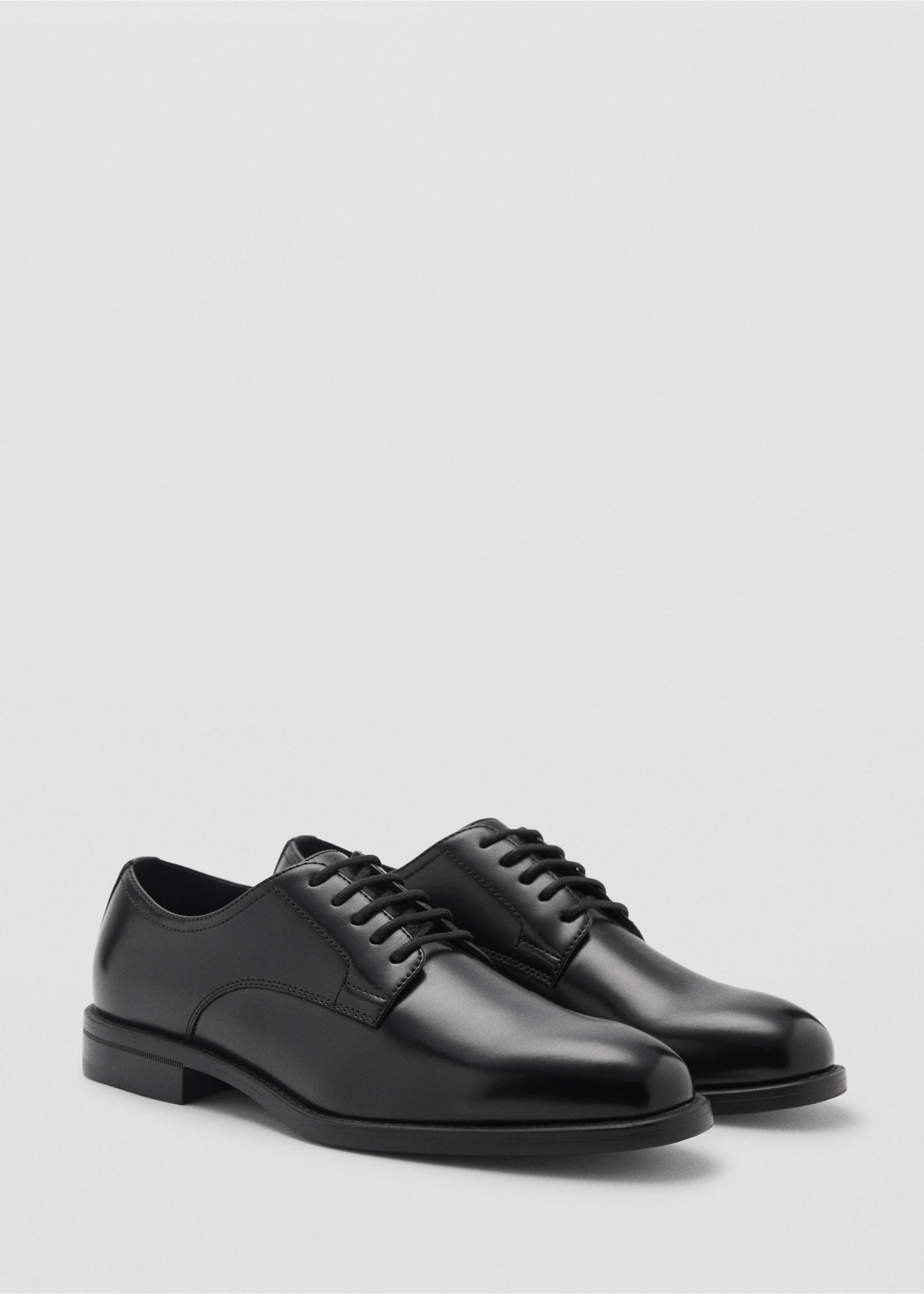 Blucher suit shoes - Medium plane, Black. Ref: 87040612-00.