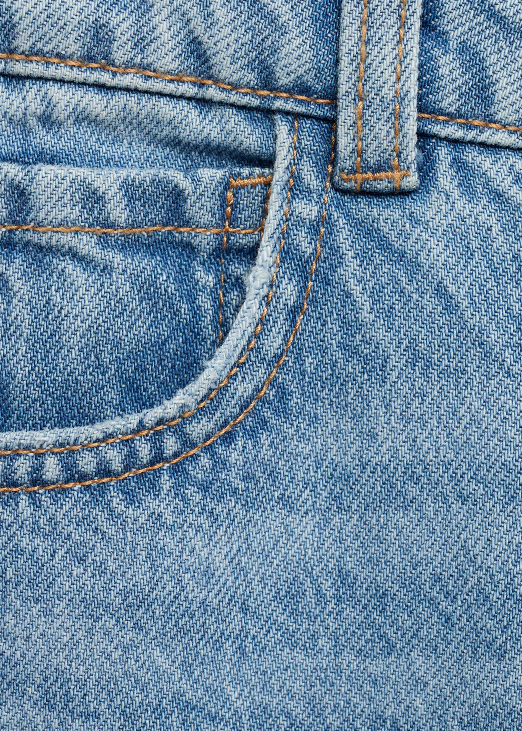 Mom Fit-Jeans mit Zierrissen - Detail des Artikels 0