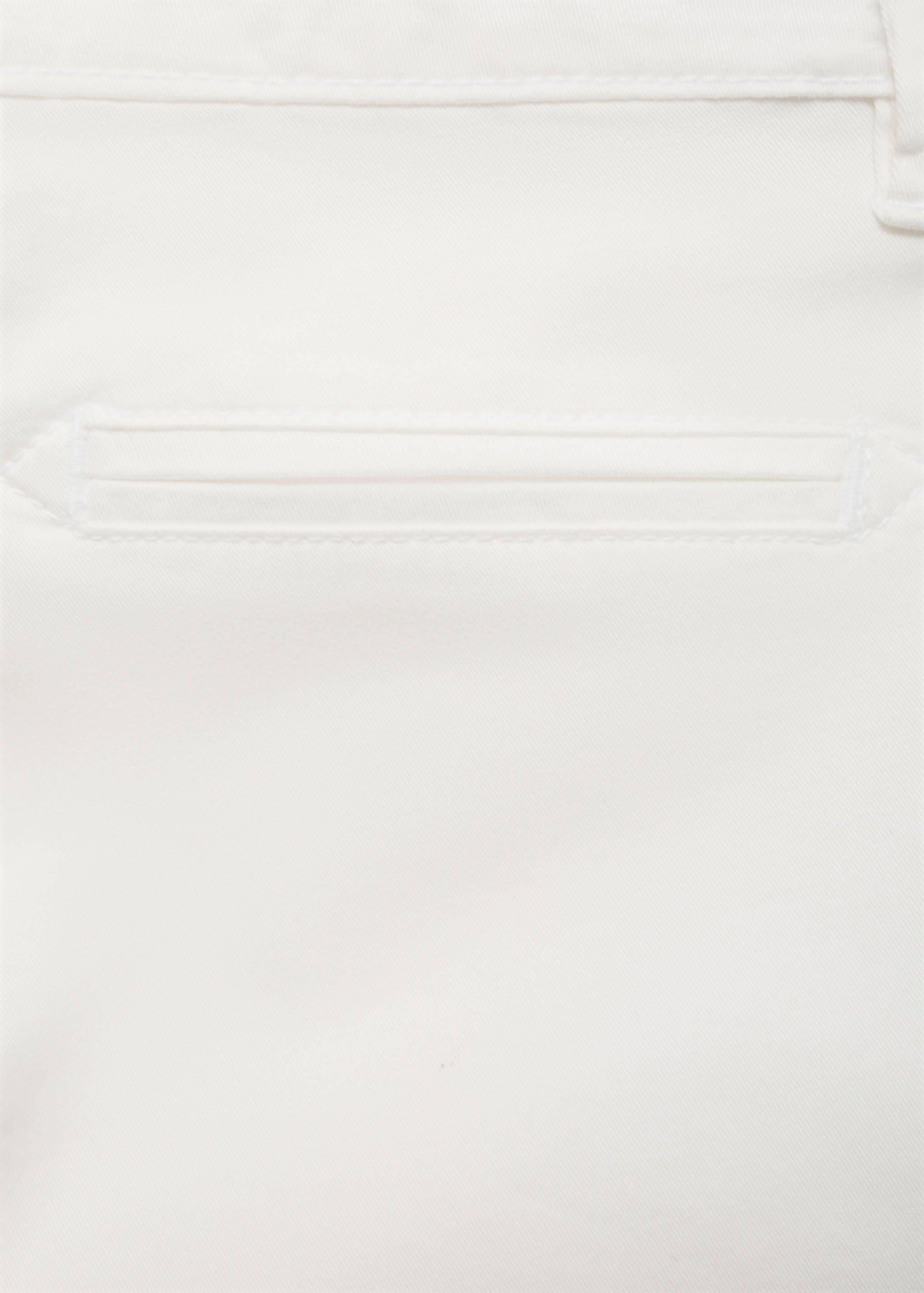 Slim-Fit-Bermudashorts im Chino-Stil aus Baumwolle - Detail des Artikels 8