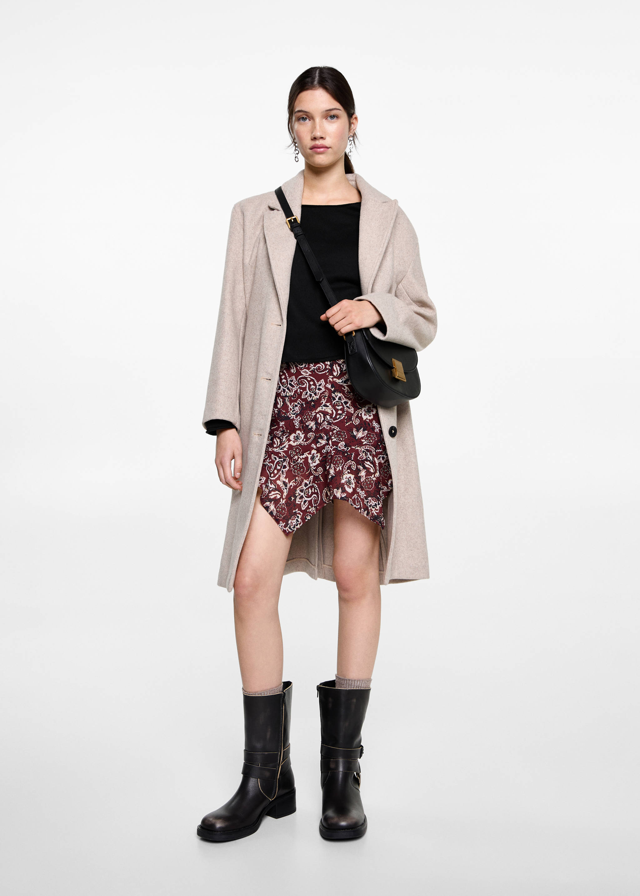 Oversized fine-knit sweater - General plane