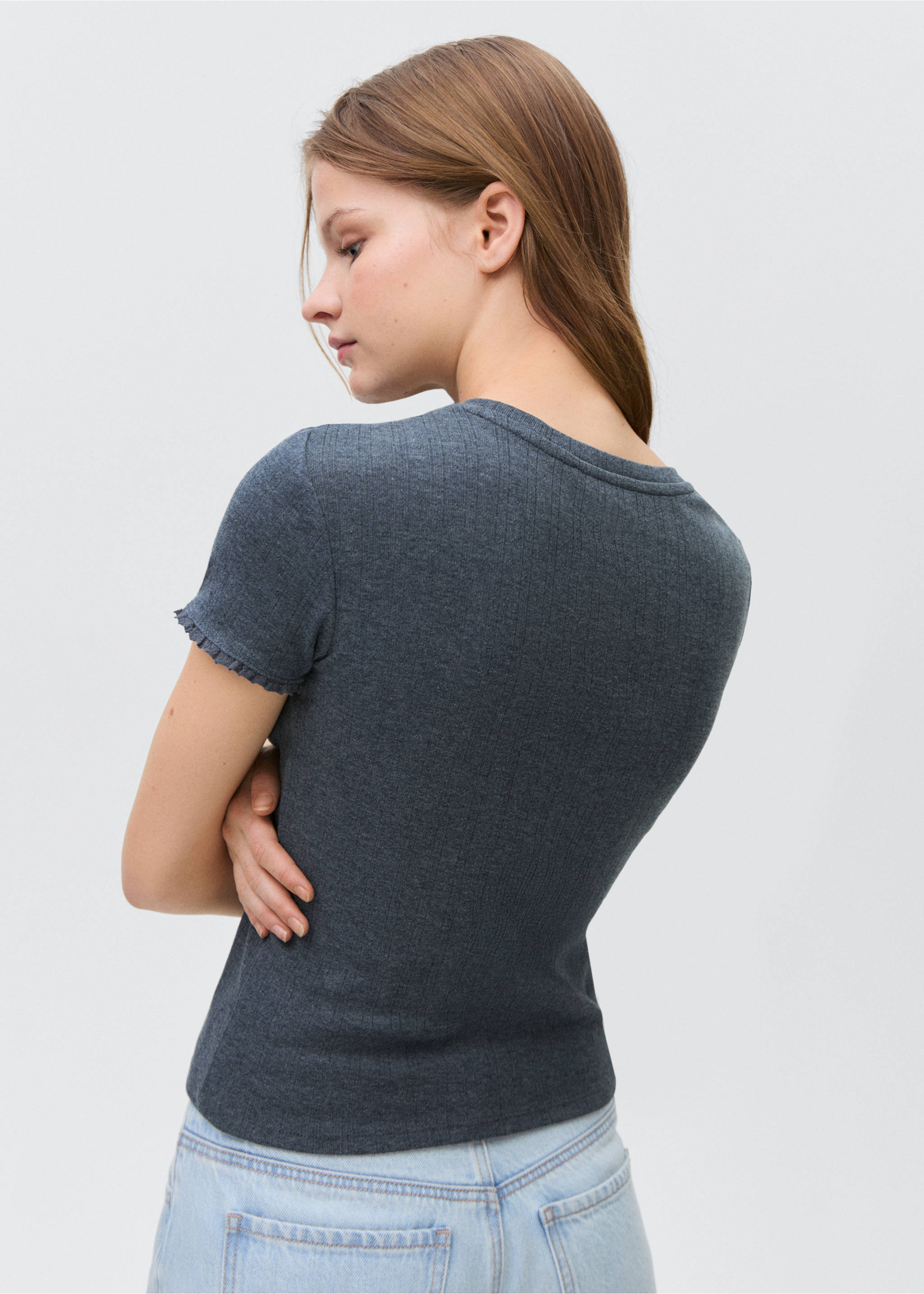 T-Shirt mit Detail am Ärmel - Rückseite des Artikels, Blau. Ref: 87042539-00.