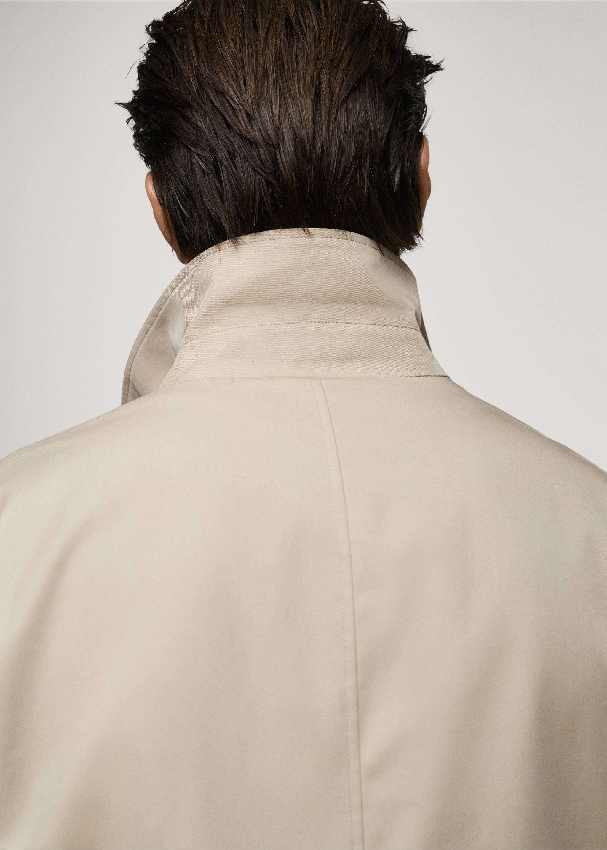 Classic water-repellent trench coat - Details of the article 6, Beige. Ref: 87042888-00.