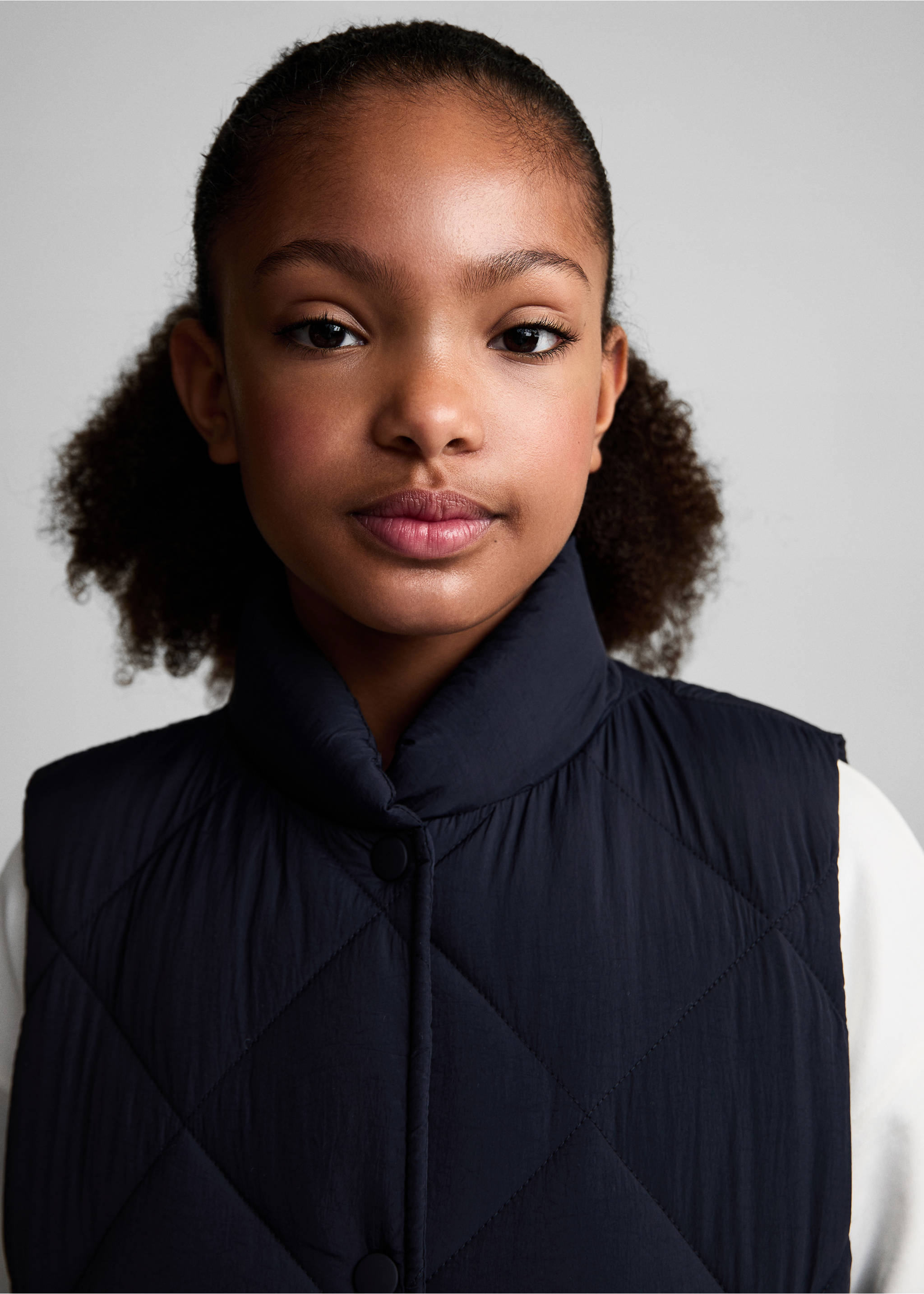 Steppweste mit Rautenmuster - Detail des Artikels 1, Dunkles Marineblau. Ref: 87042891-00.