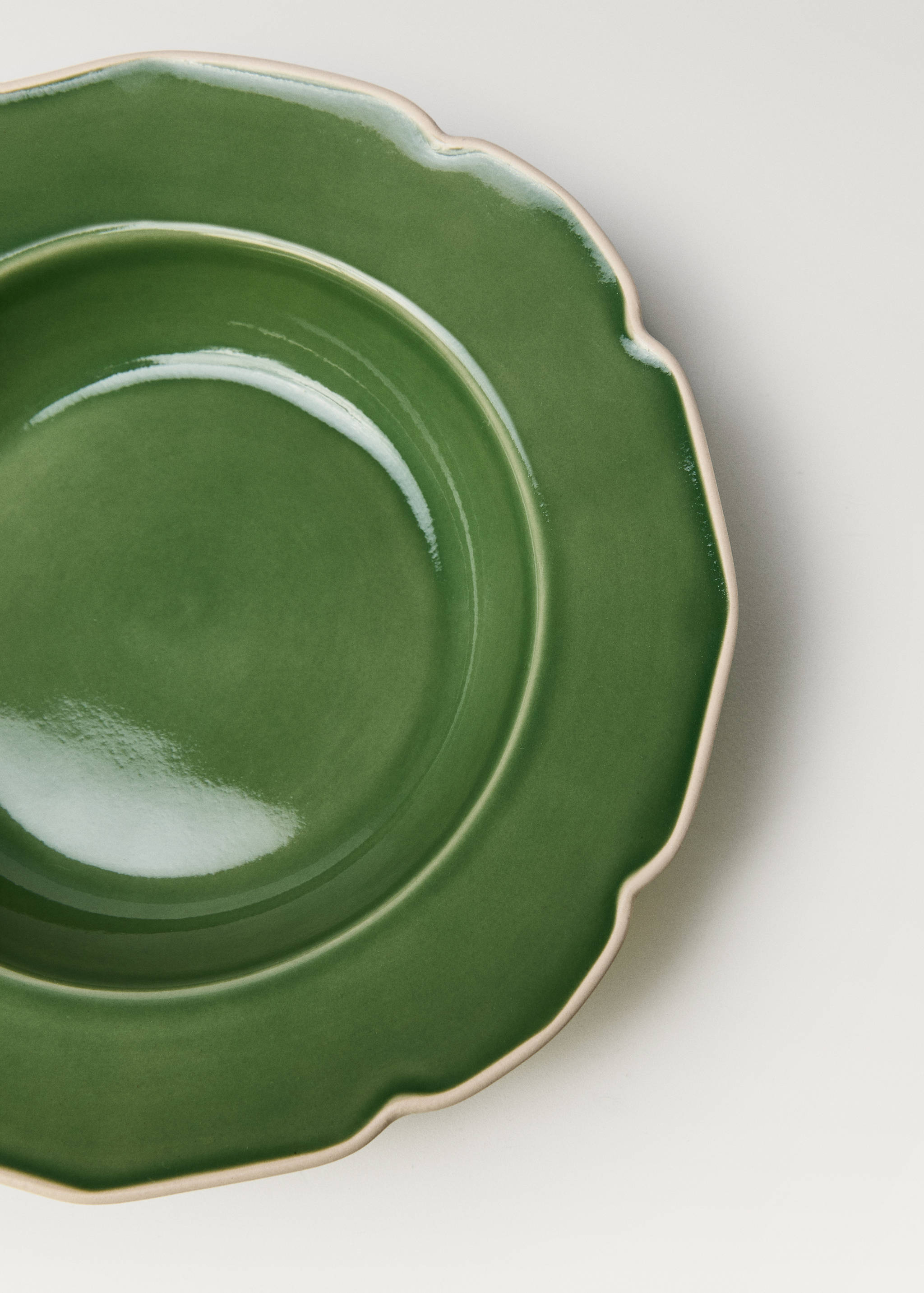 Plat fons gres ones - Detall de l'article 1