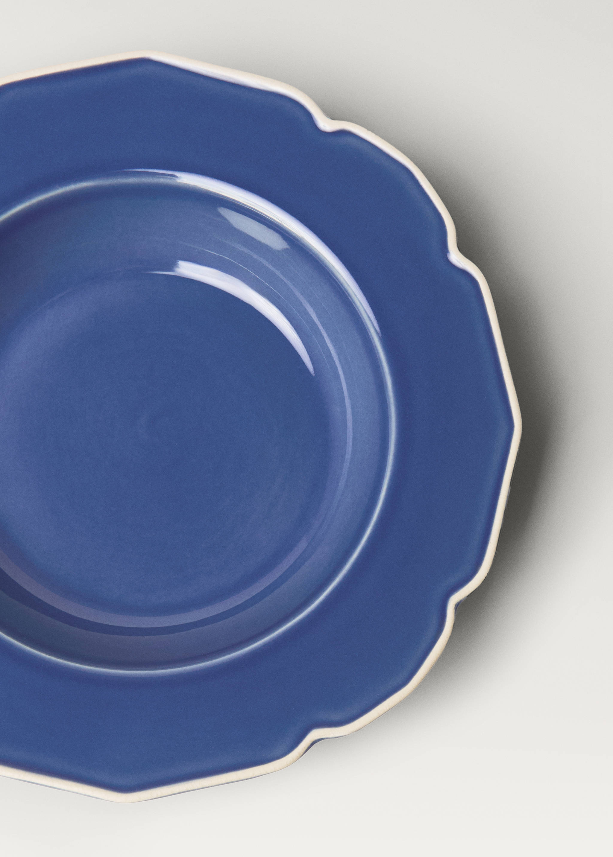 Plat fons gres ones - Detall de l'article 1