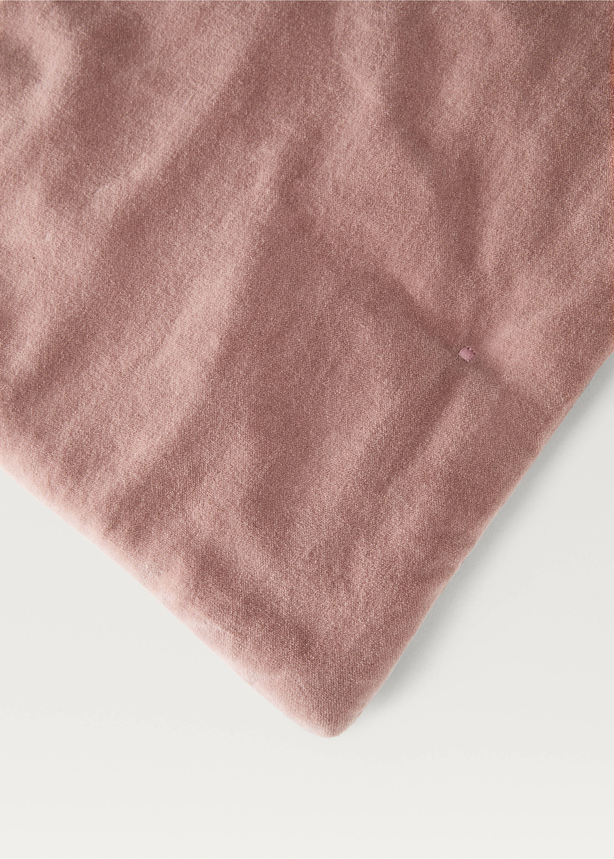 Cotton velvet bedspread for end of bed 85x200 cm - Details of the article 2, Pink. Ref: 87042966-00.
