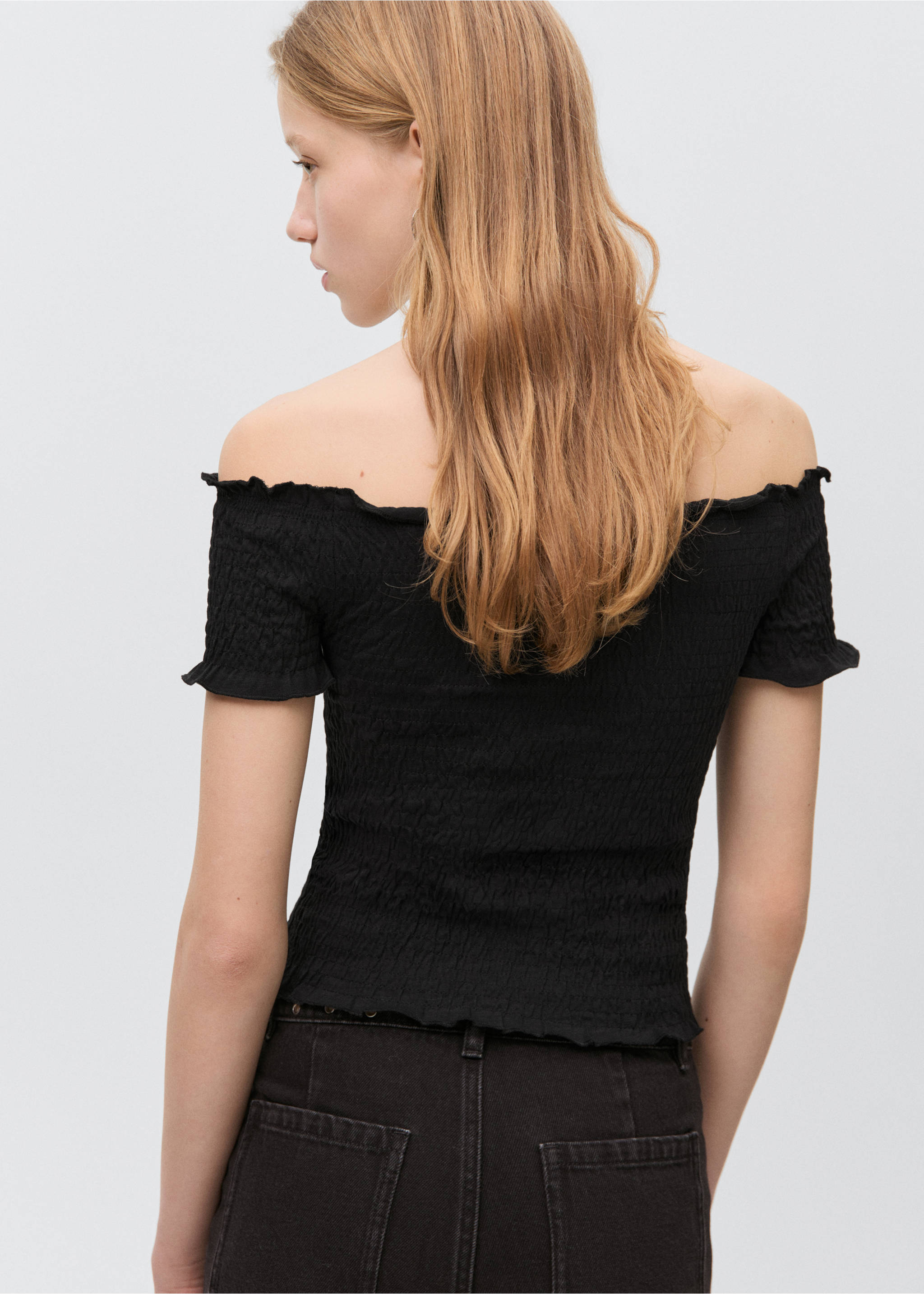 Schulterfreies Top mit Raffdetails - Rückseite des Artikels, Schwarz. Ref: 87043274-00.