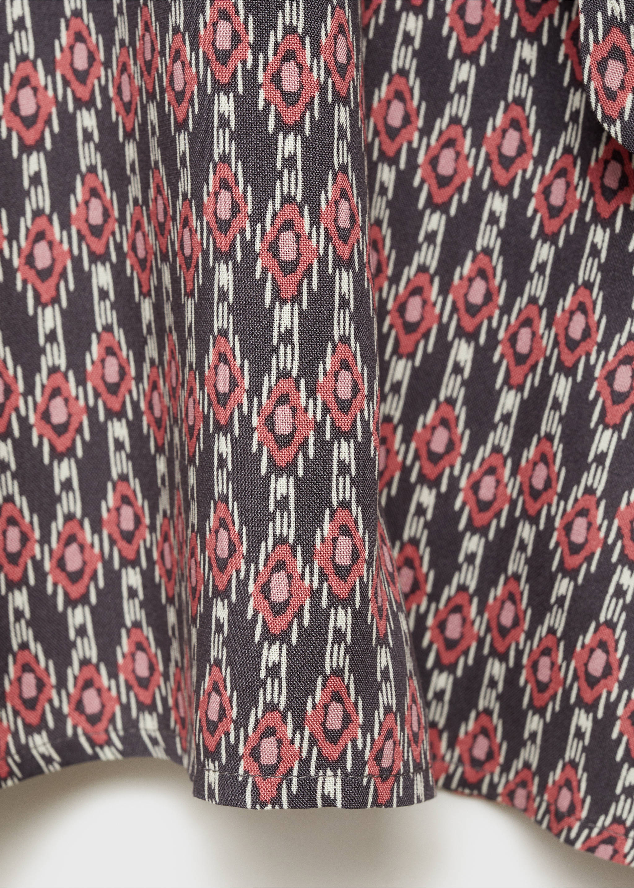 Blusa assimétrica - Pormenor do artigo 0, Grená. Ref: 87043280-00.