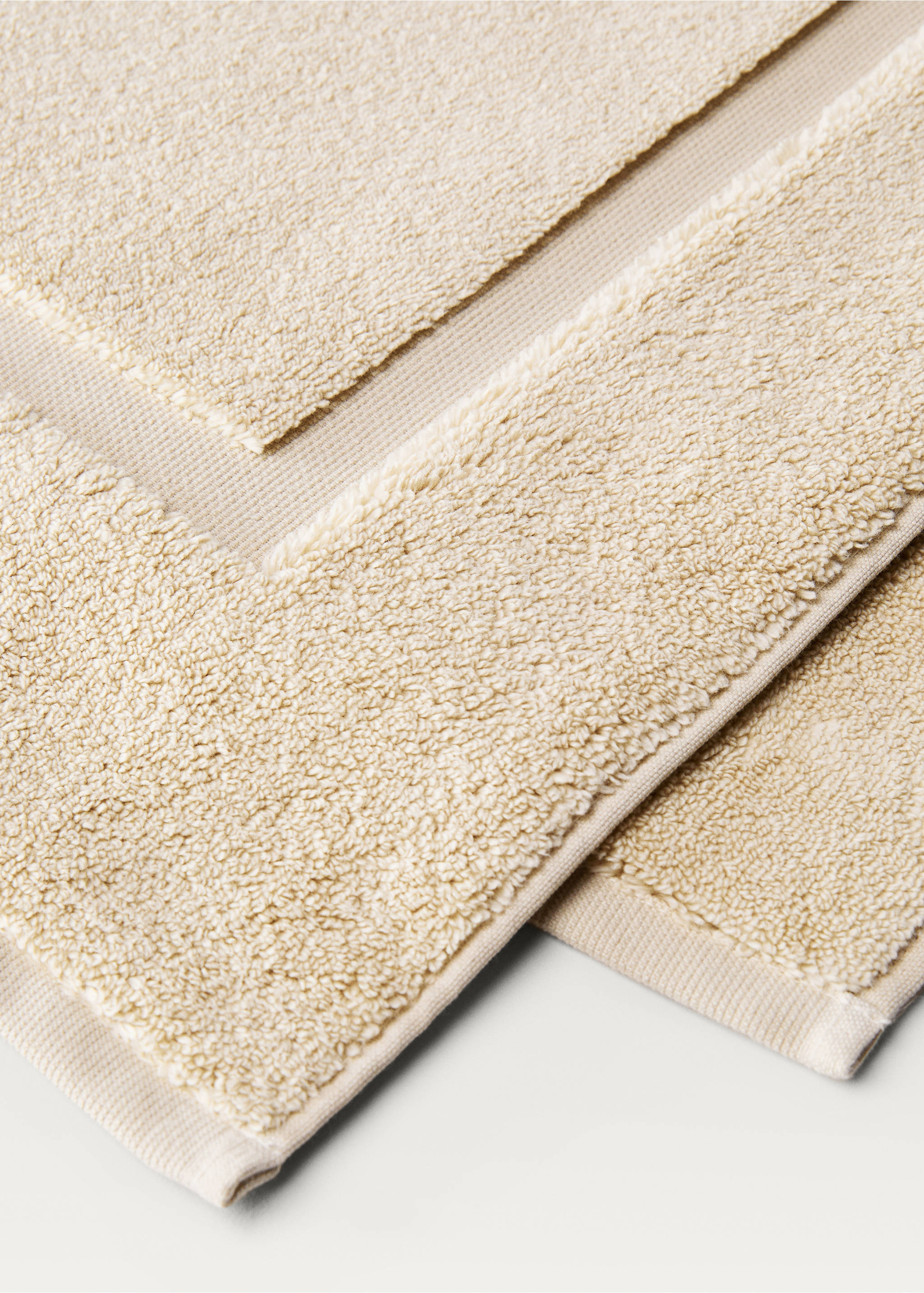 Soft cotton bath mat - Details of the article 2, Sand. Ref: 87043297-00.