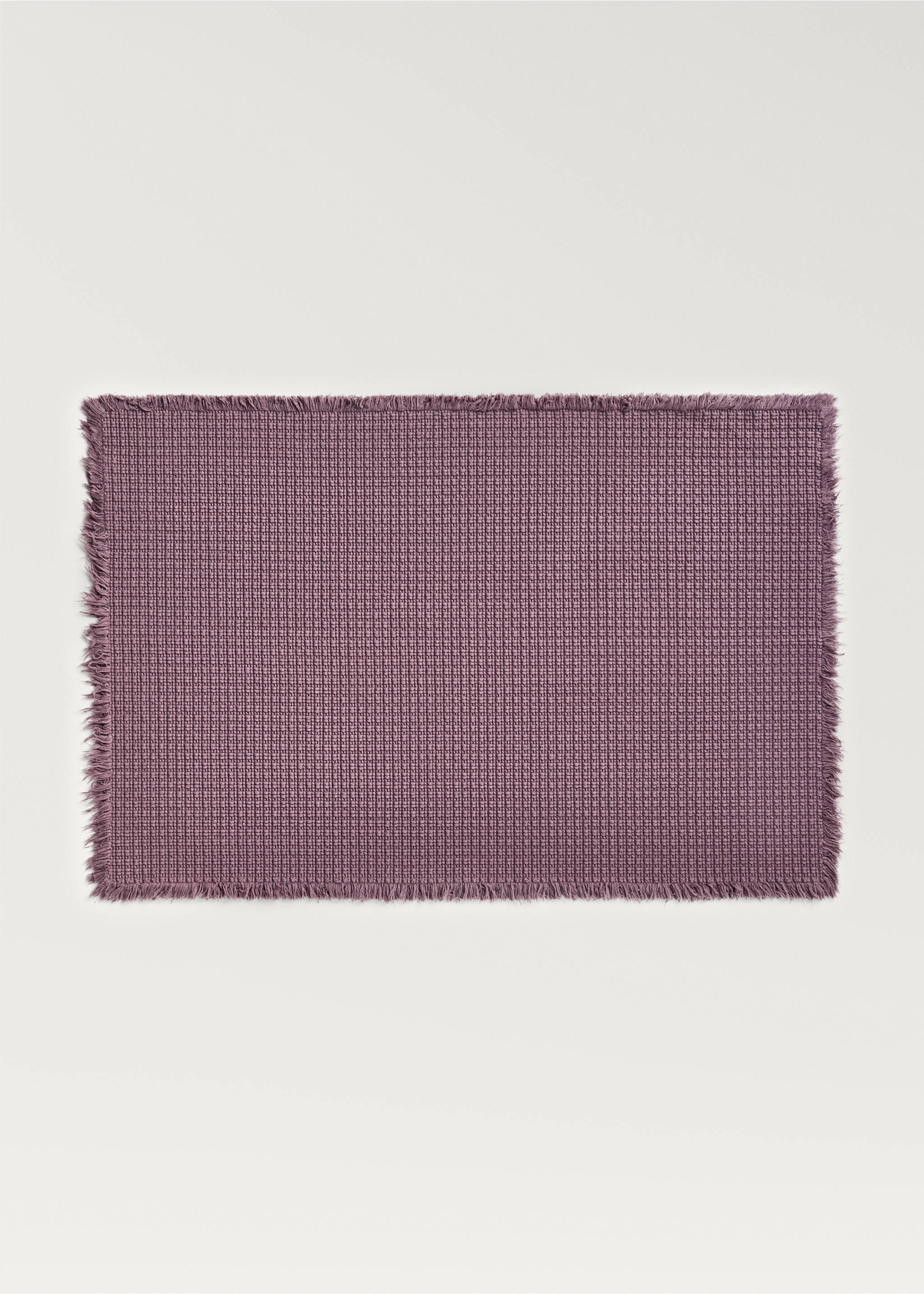 Geometric fringed bath rug - Article without model, Plum. Ref: 87043299-00.