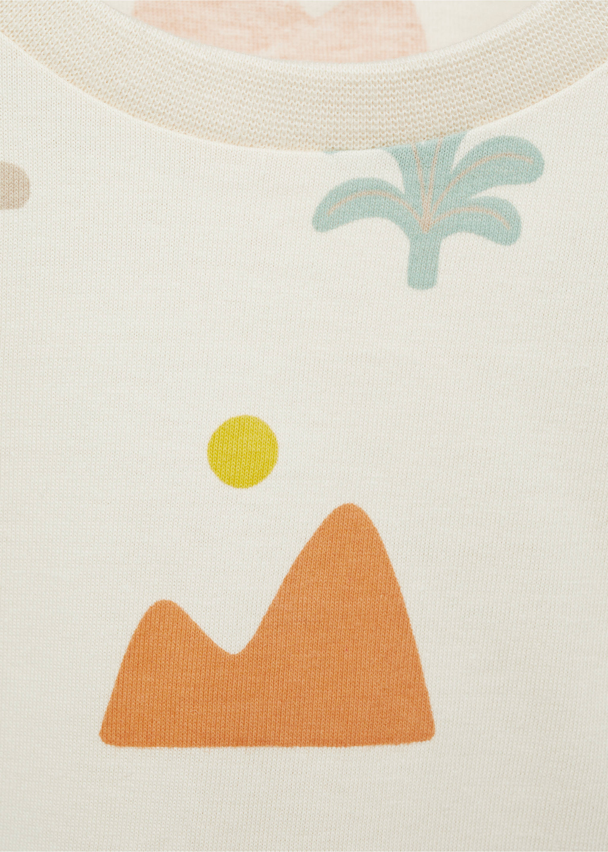 Printed long sleeve t-shirt - Details of the article 8, Ecru. Ref: 87043643-00.