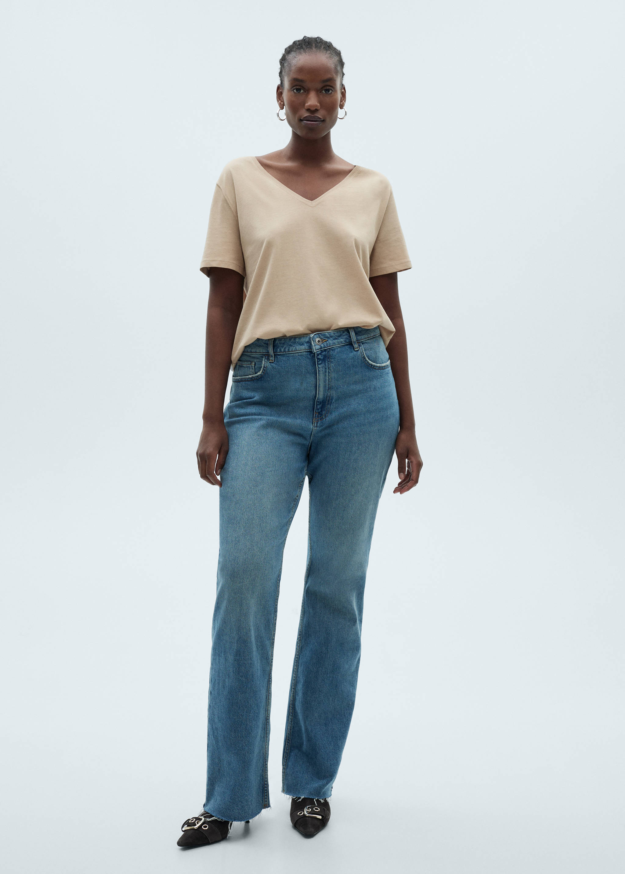 Baumwoll-T-Shirt, V-Ausschnitt - Detail des Artikels 3