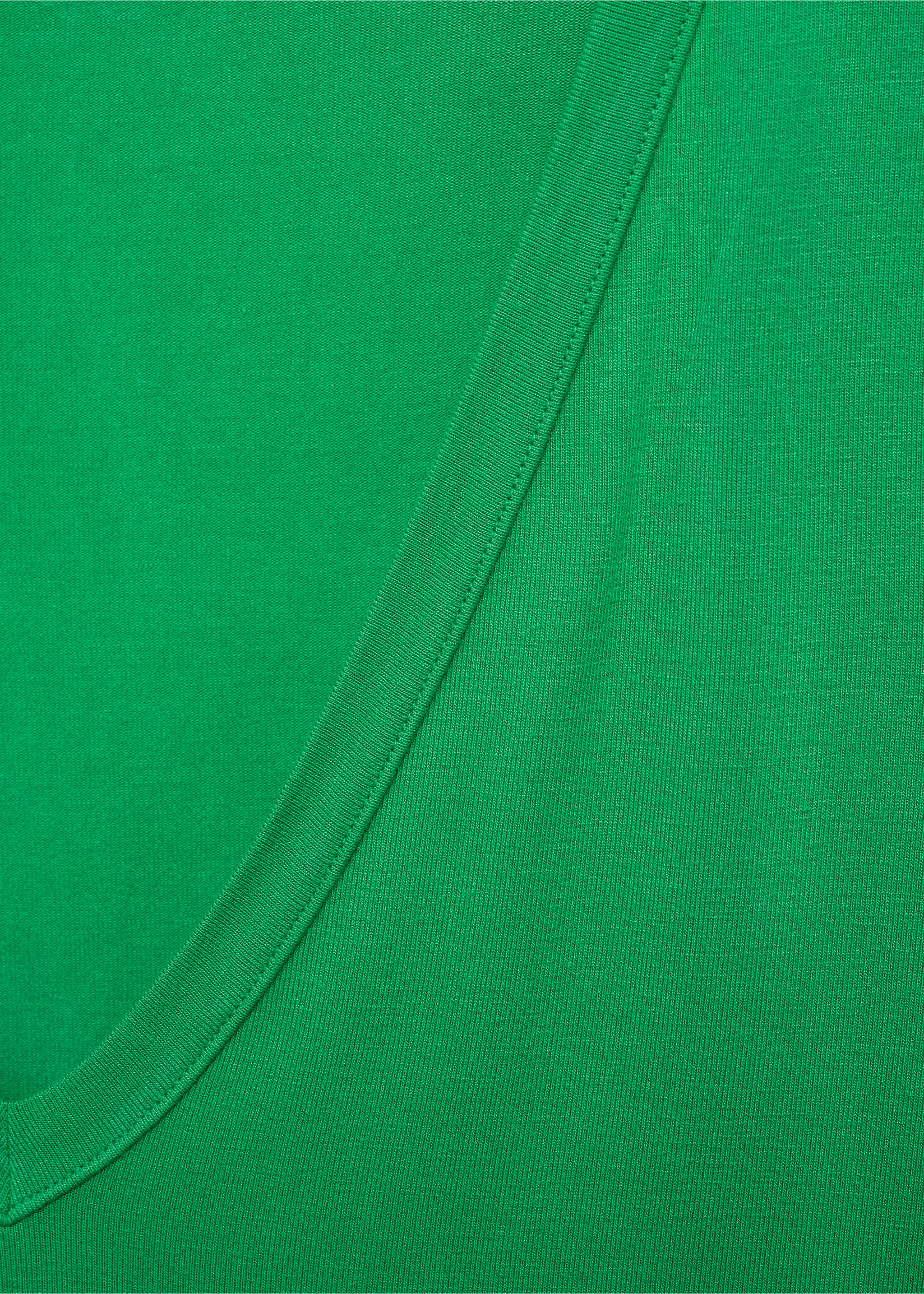 Camiseta cuello pico - Detalle del artículo 8, Verde. Ref: 87044080-00.