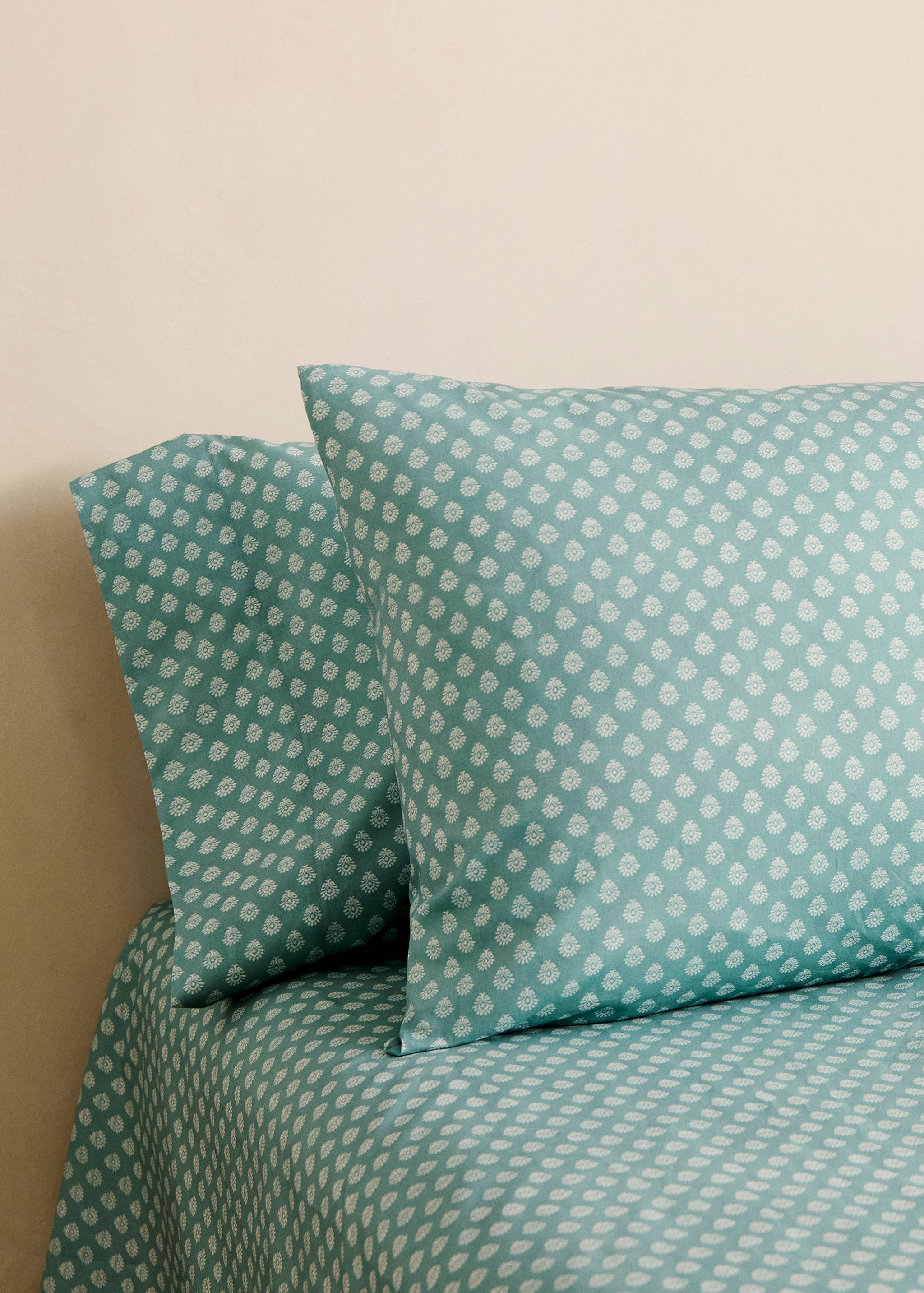 Cotton percale children's pillowcase with small flower 50x75 cm - General plane