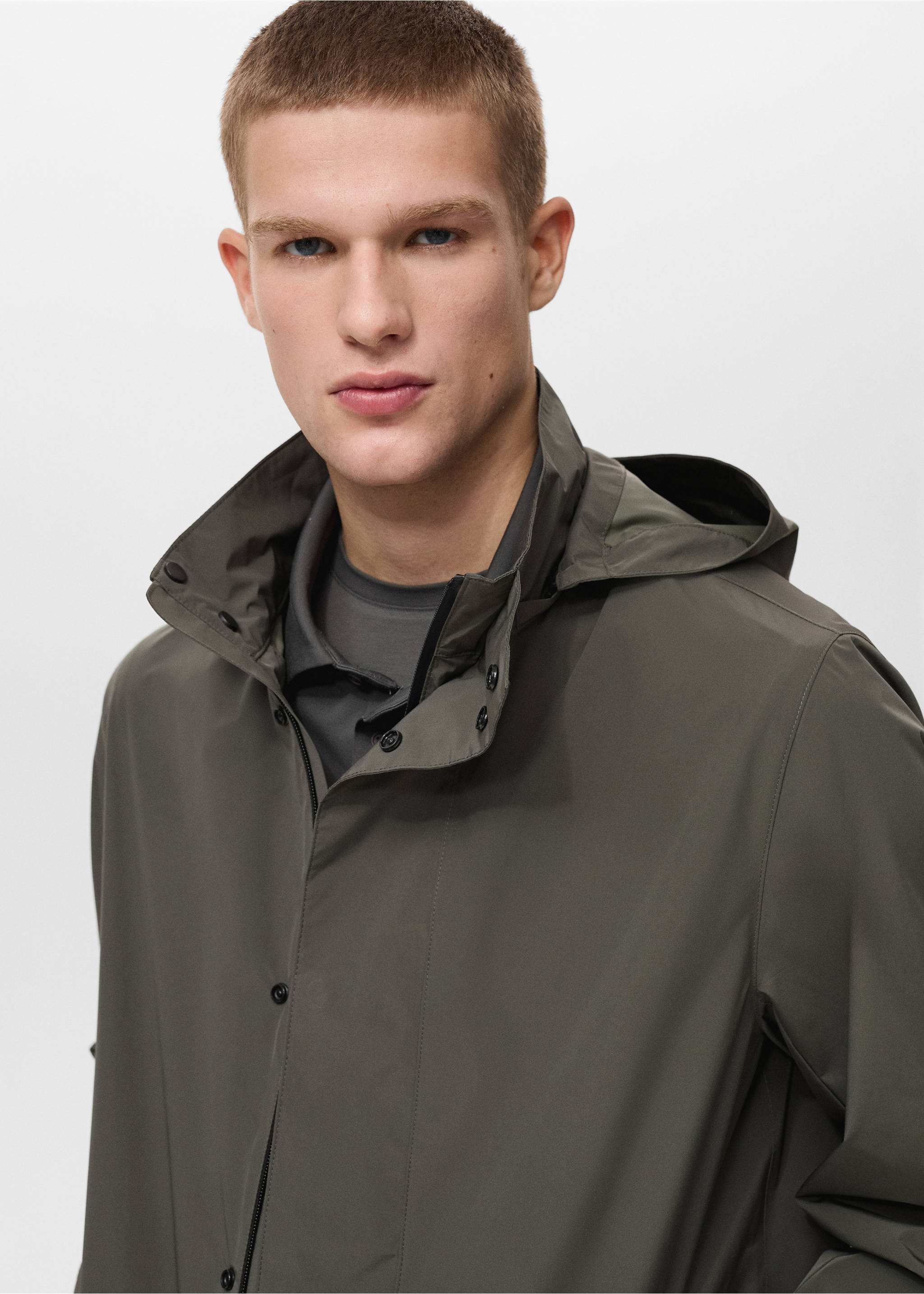 COOLMAX® technology waterproof barn jacket - Details of the article 1, Medium Green. Ref: 87044389-00.